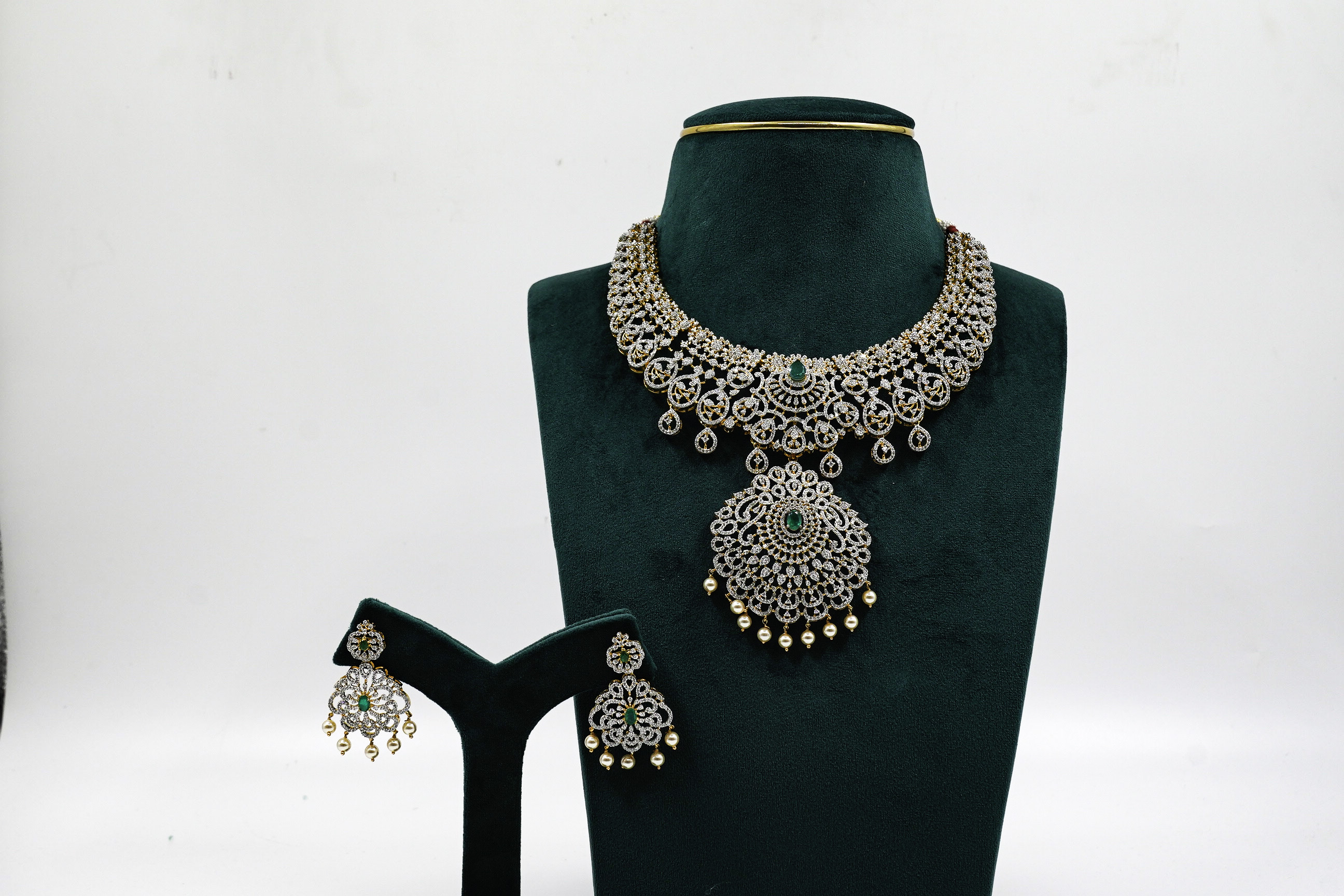 Emerald Silver Necklace