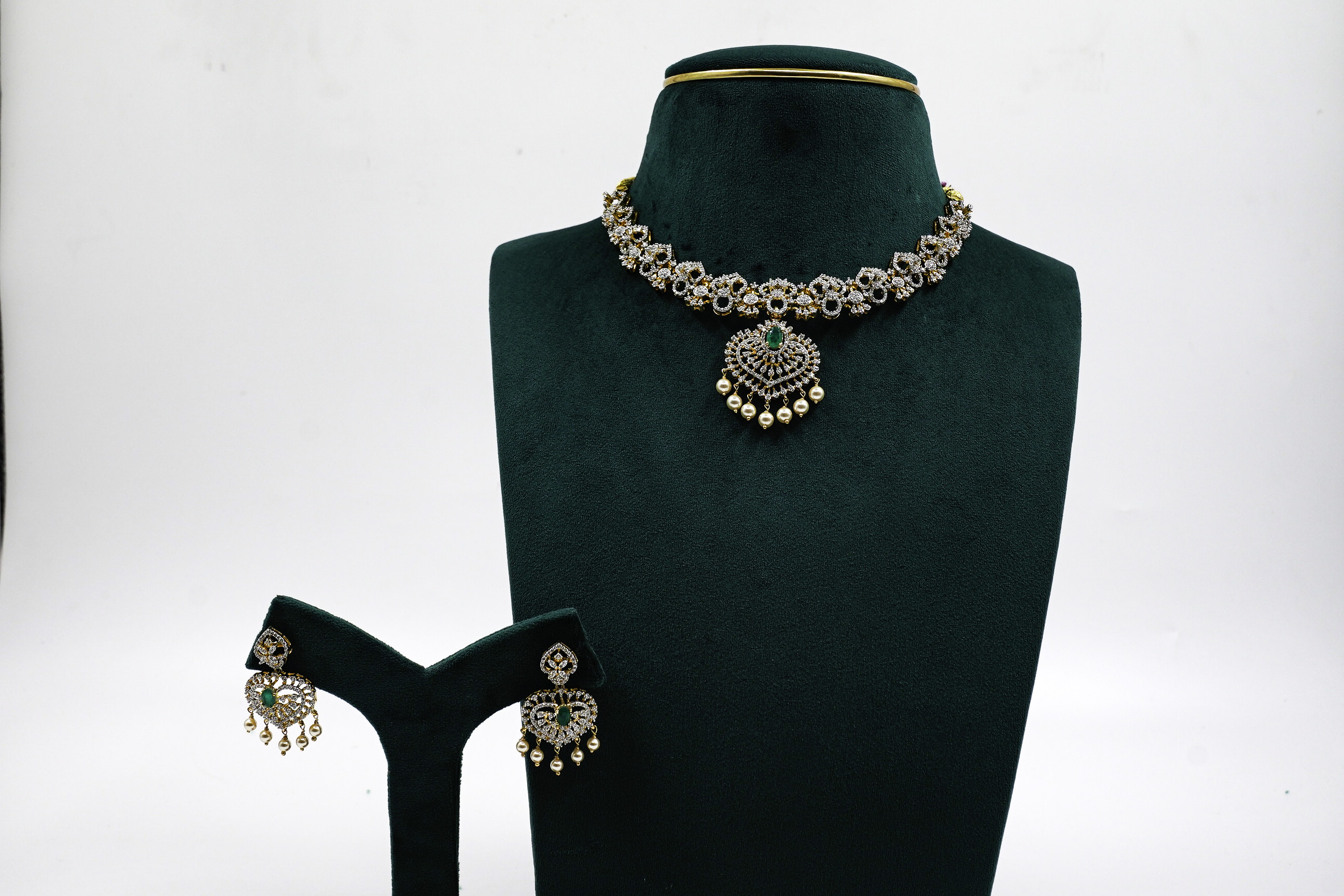 Emerald Silver Necklace