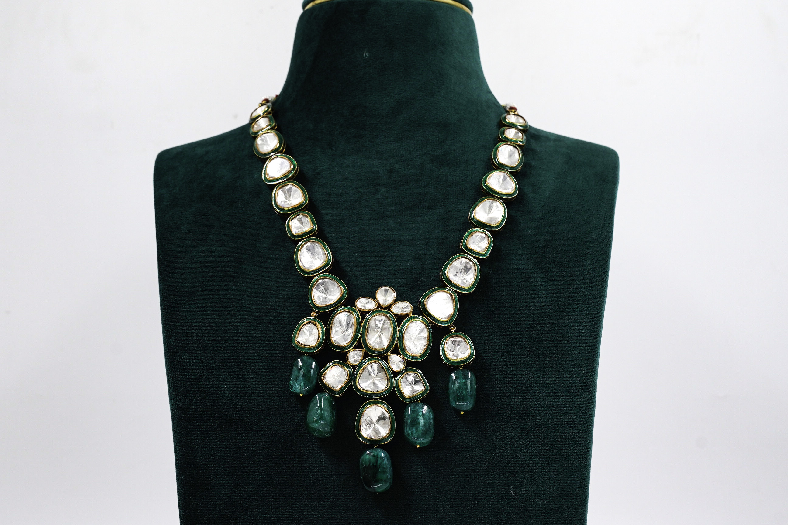 Raag Silver Jewellery - Emerald Kundan Necklace