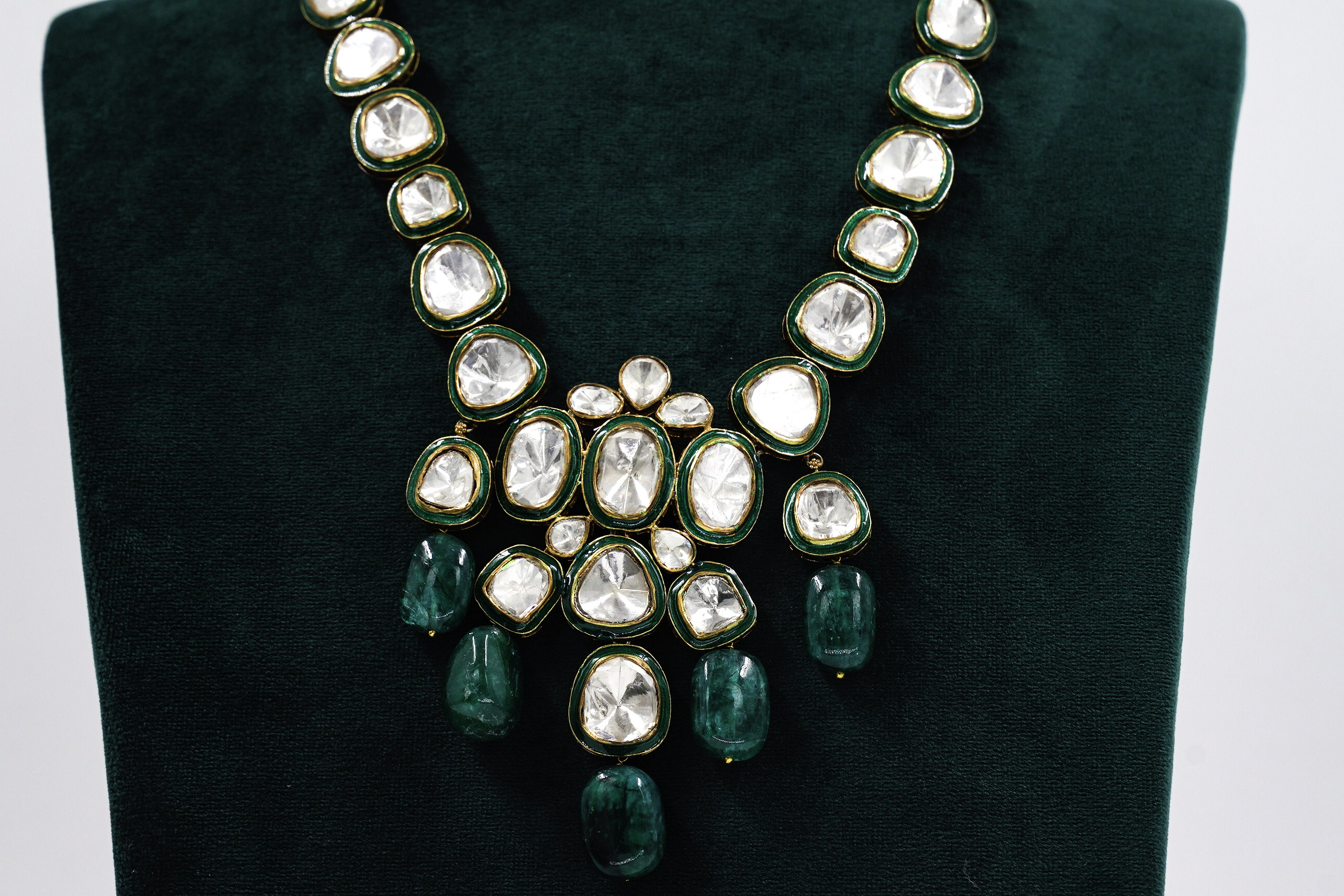 Raag Silver Jewellery - Emerald Kundan Necklace