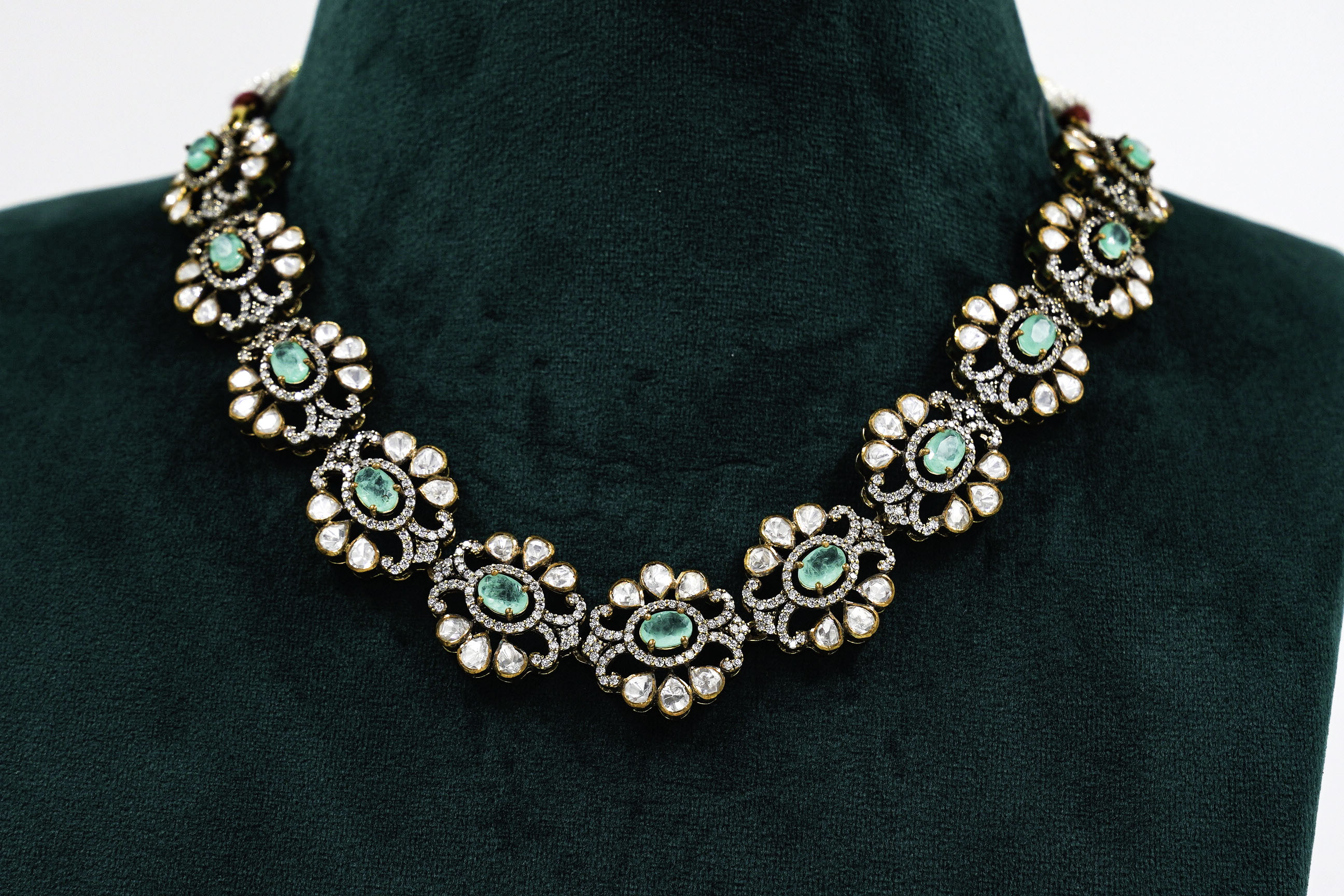 Raag Silver Jewellery - Emerald Silver Necklace