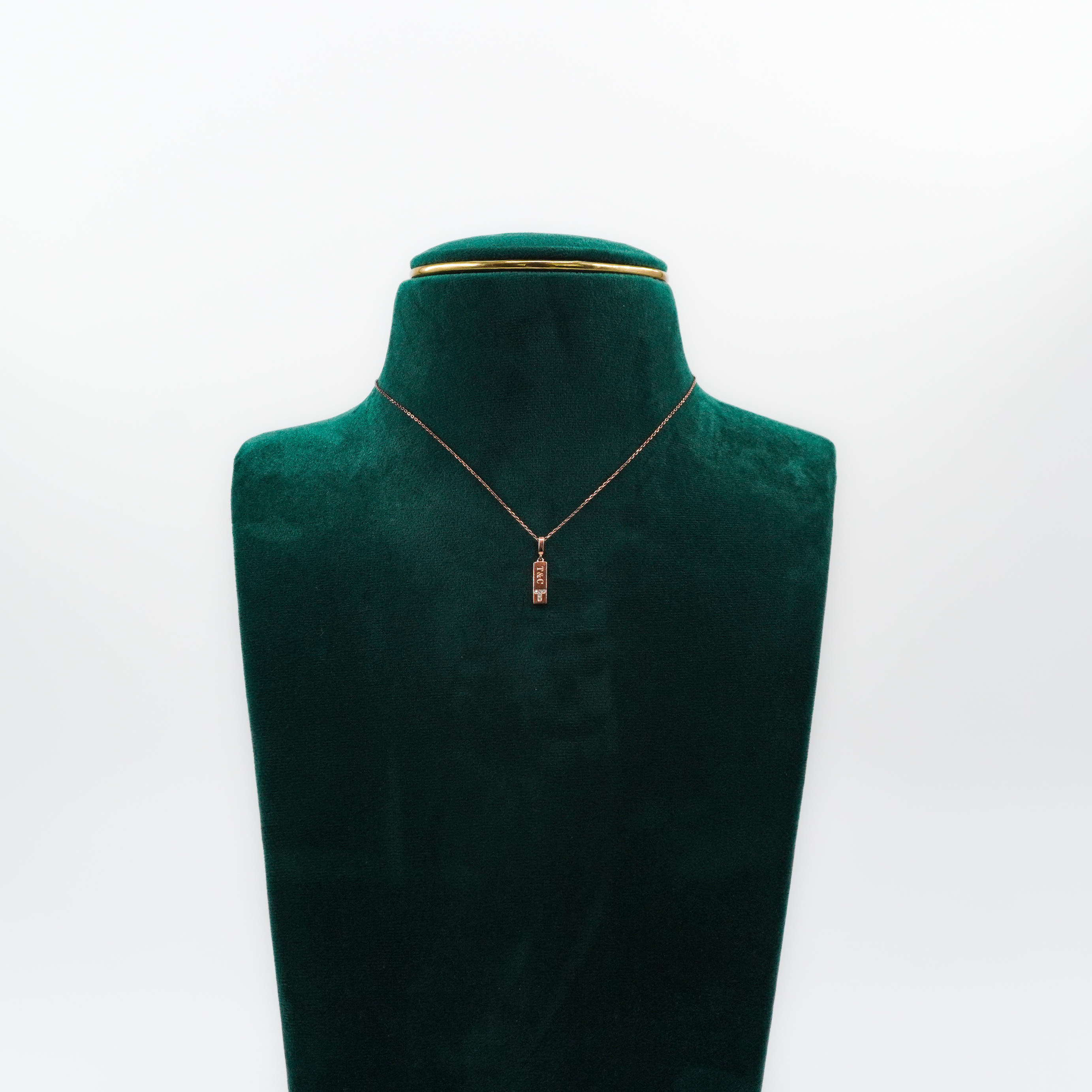Minimal Bar Pendant Necklace