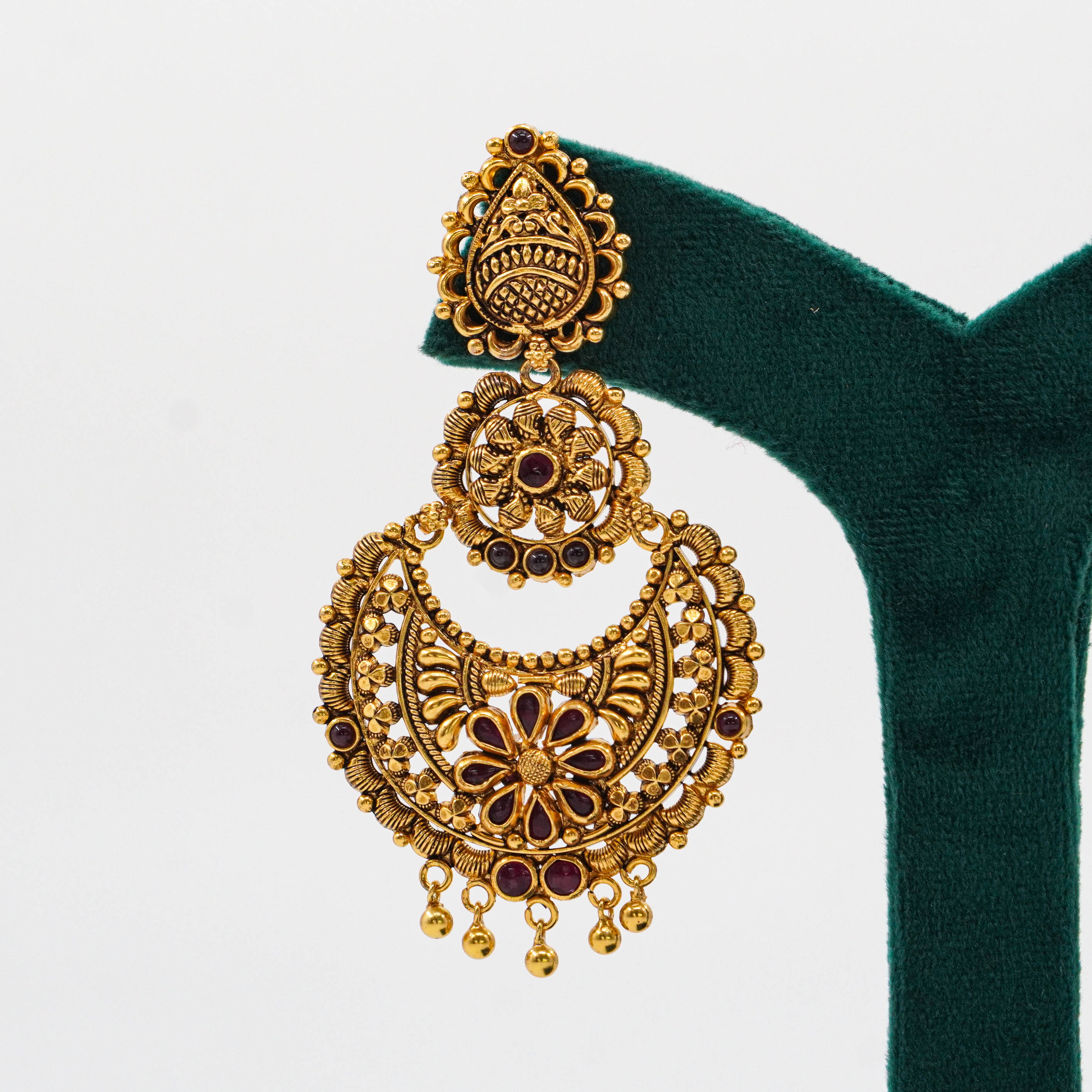 Gold Polish Chandbalis
