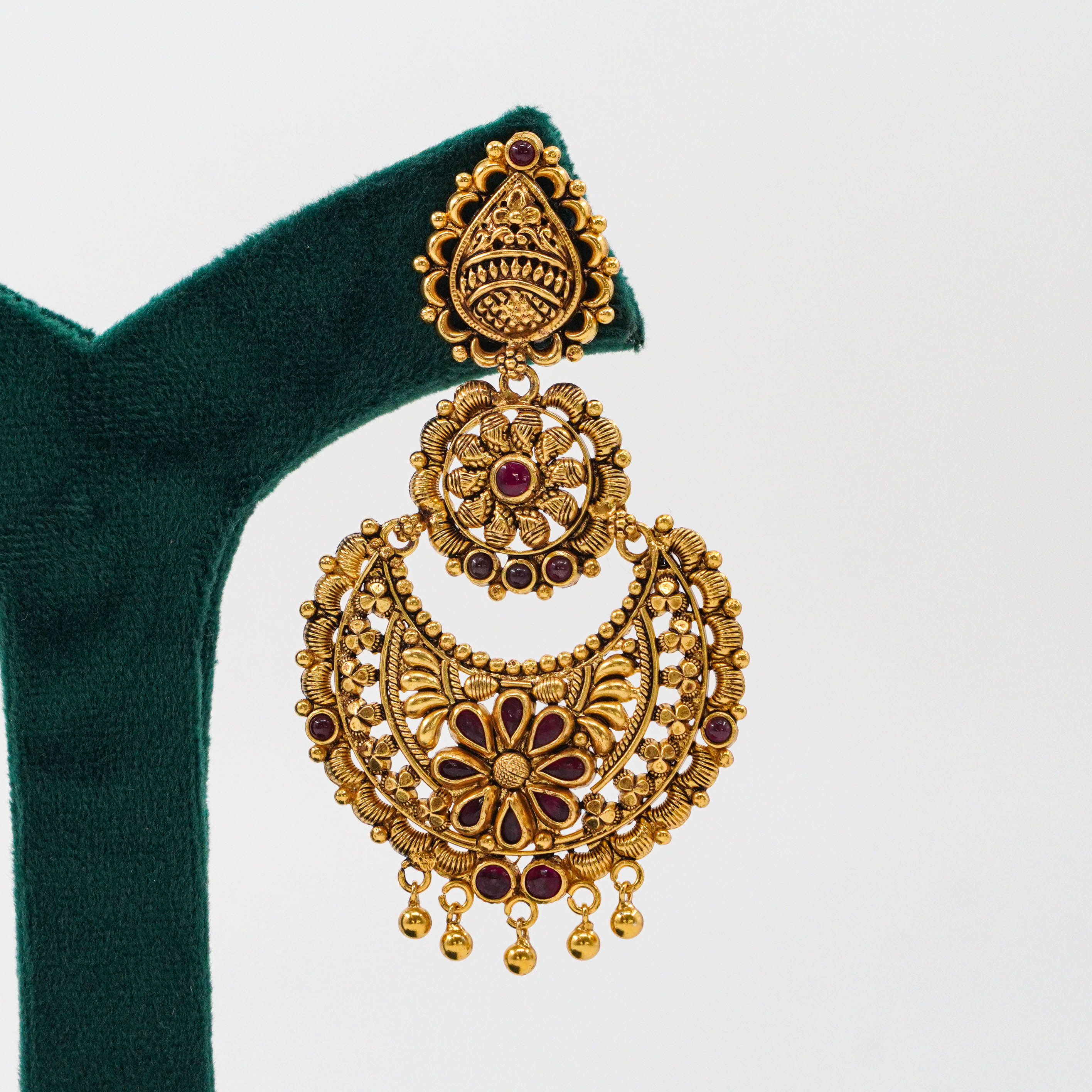 Gold Polish Chandbalis