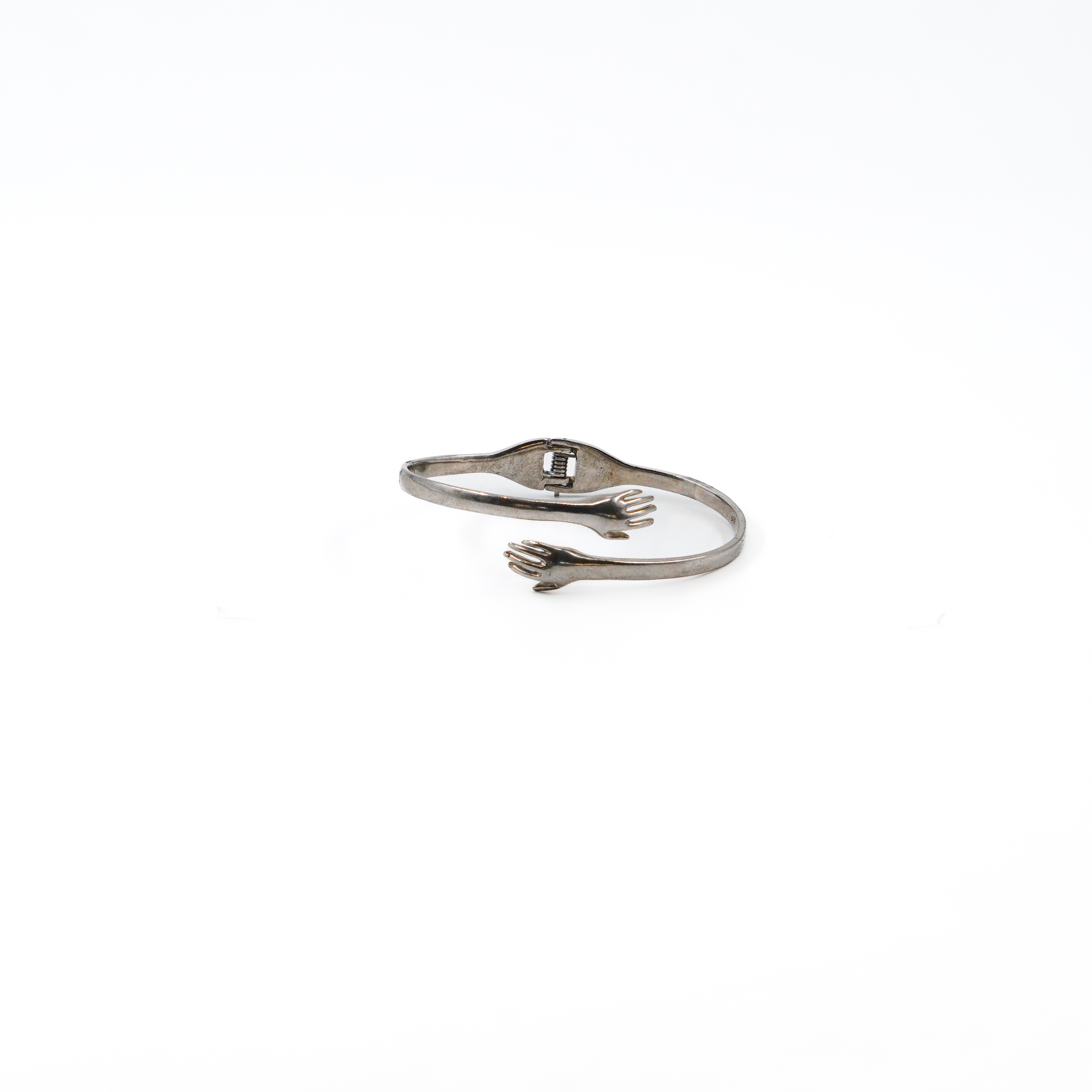 Silver Hugging Bracelet