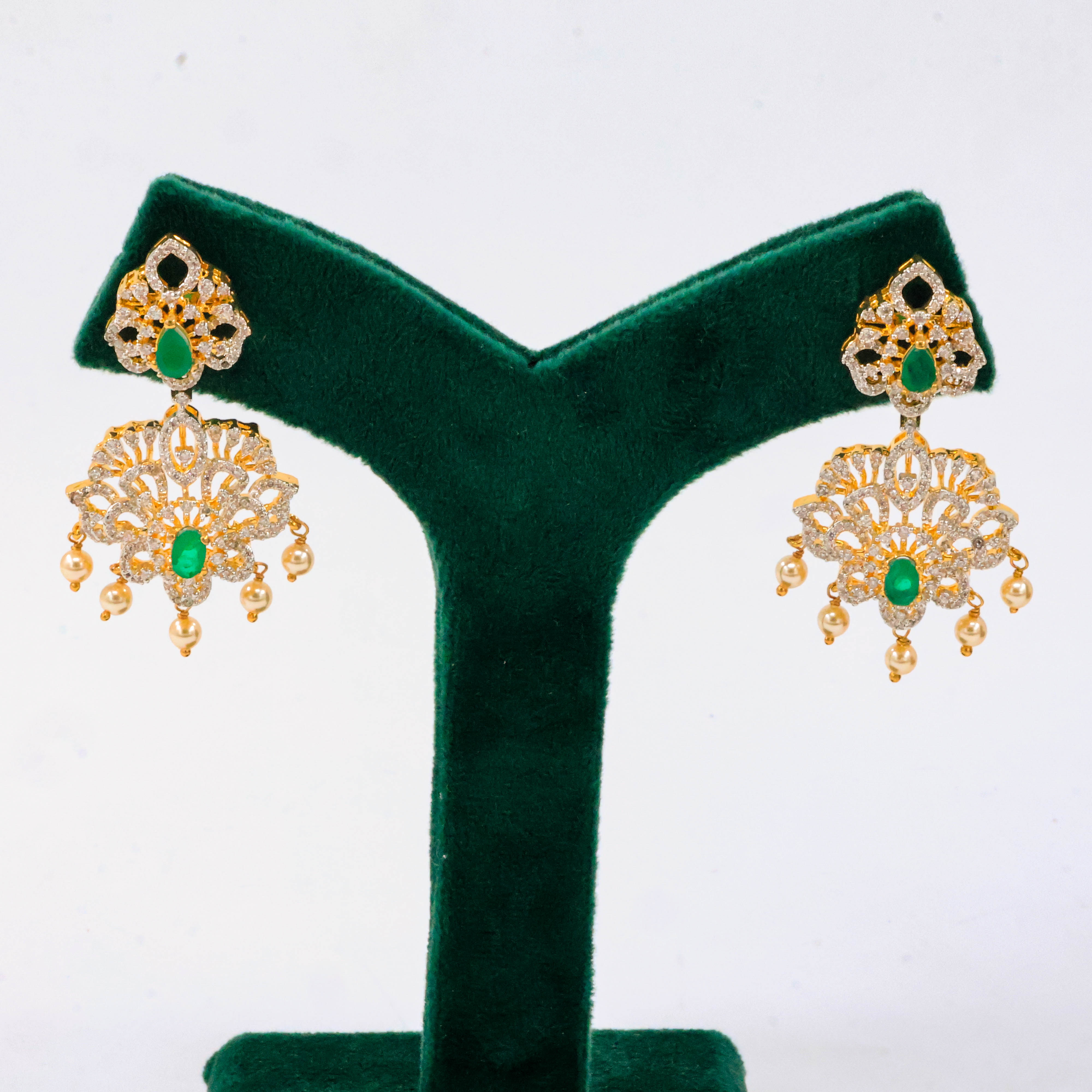 Floral Emerald Pendant Set