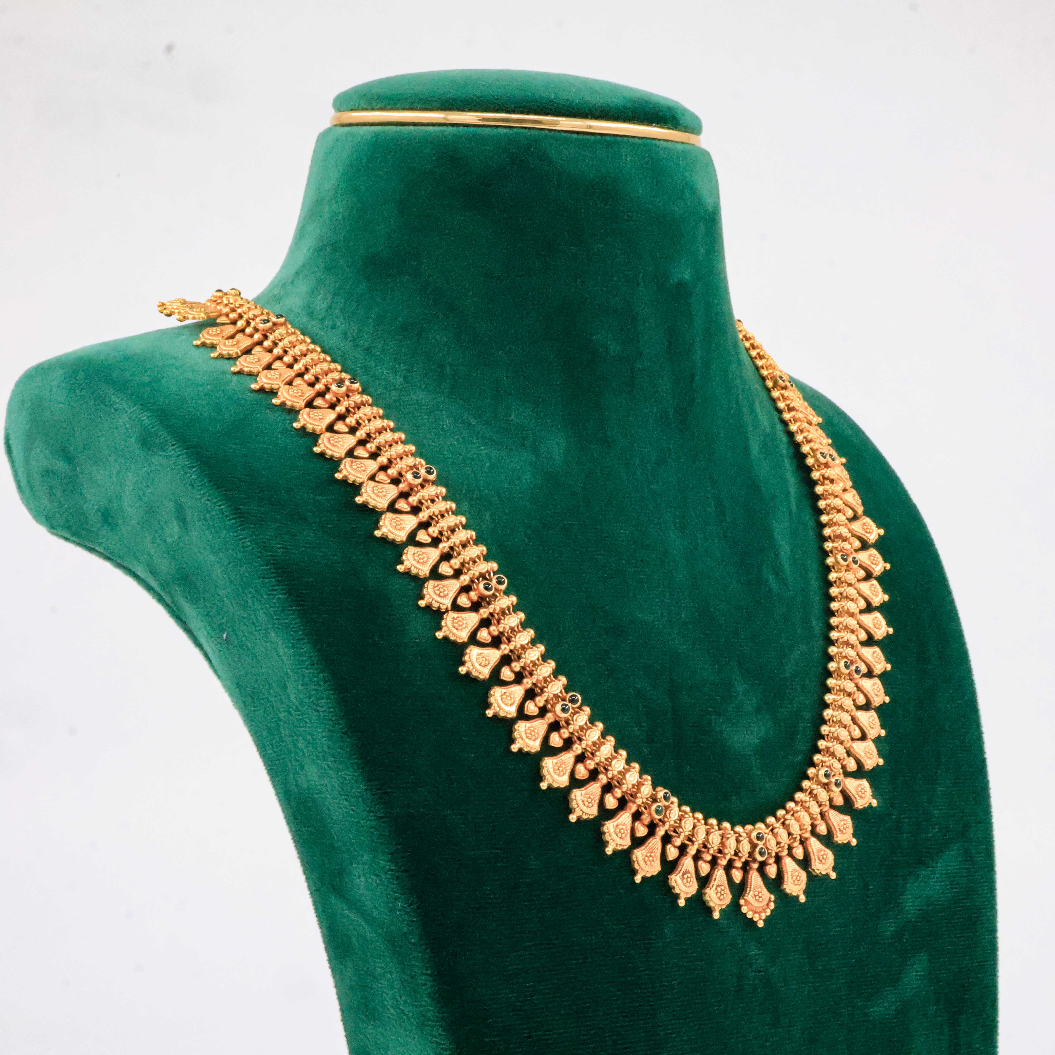 Manga Emerald Necklace