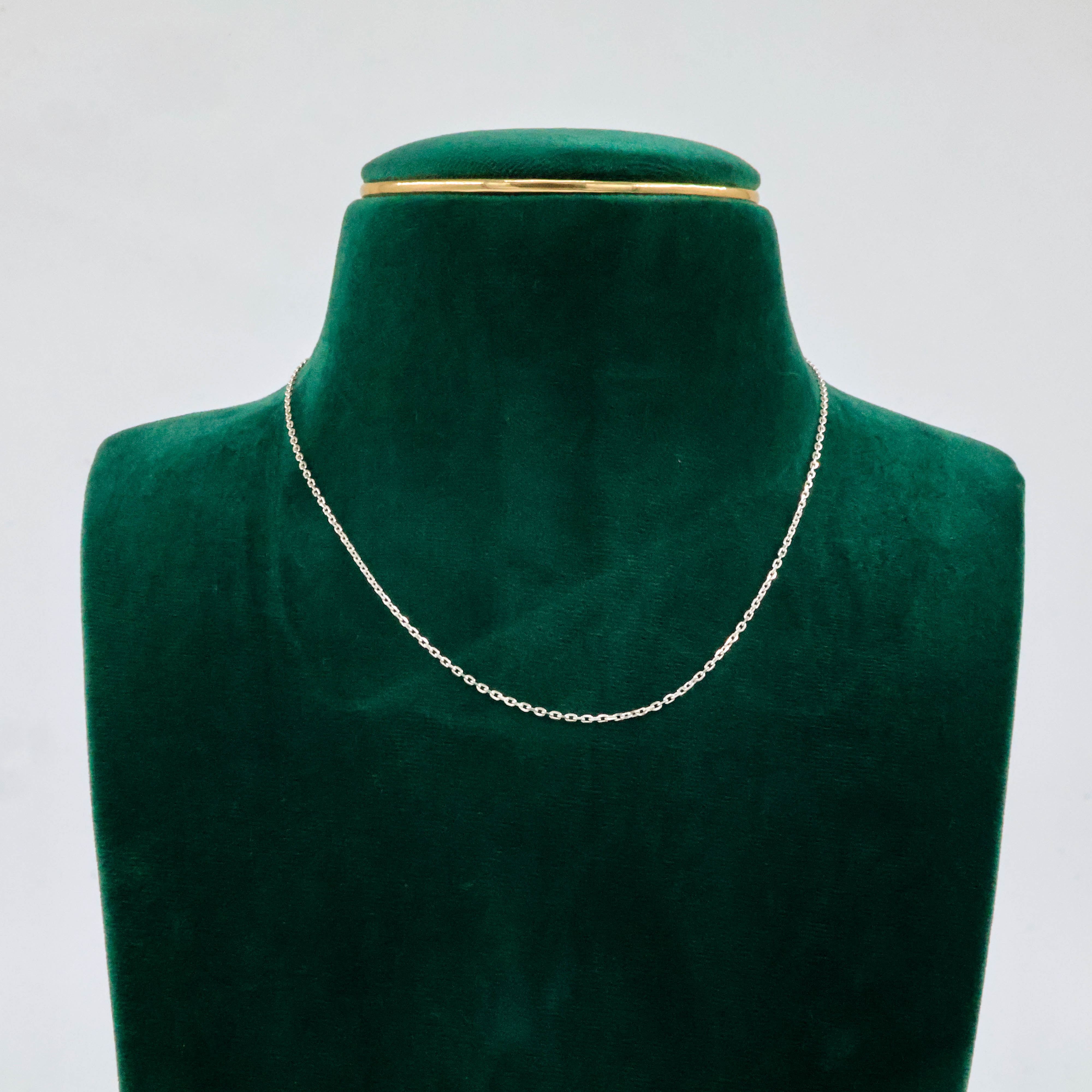 Plain Oval Link Chain