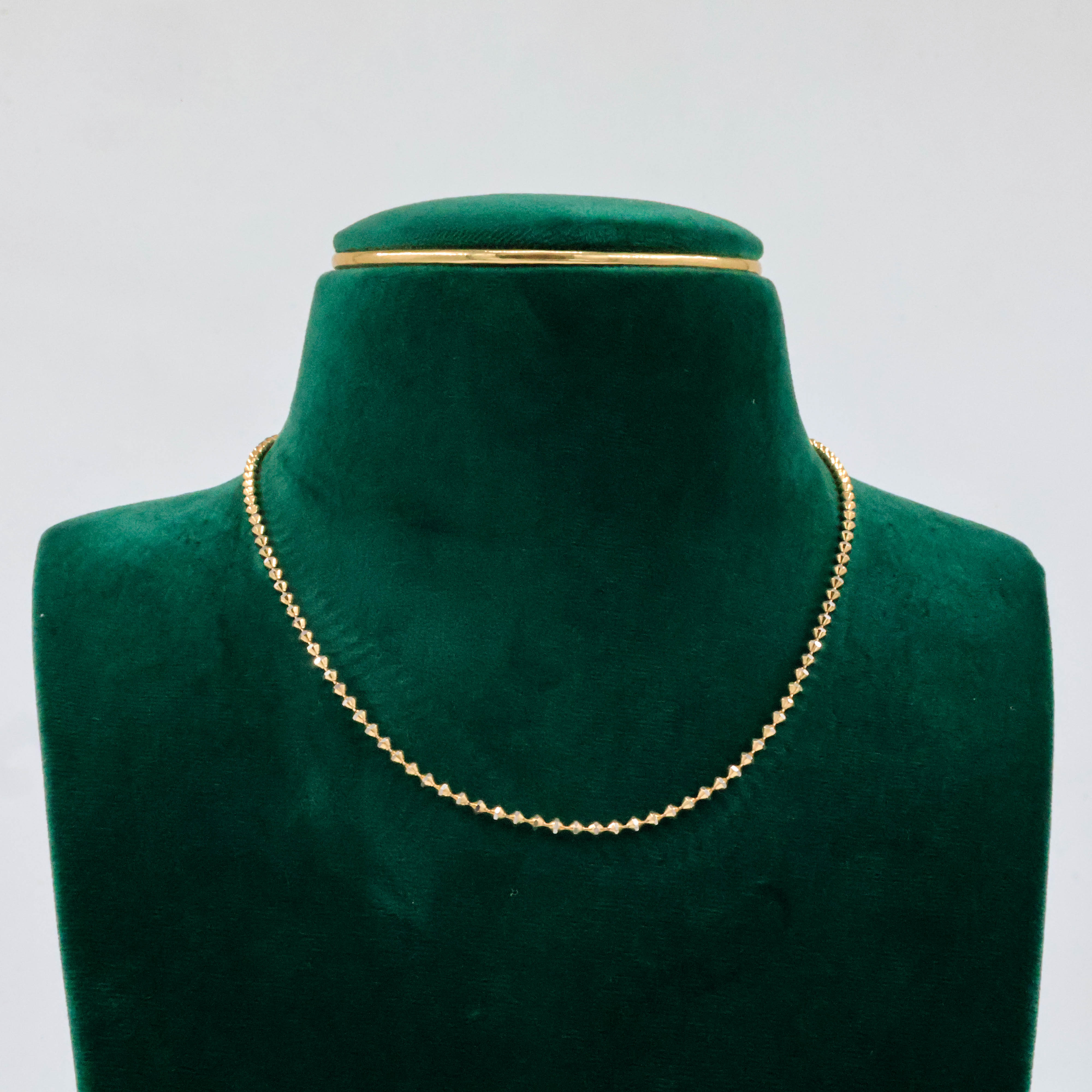 Faceted Link Chain