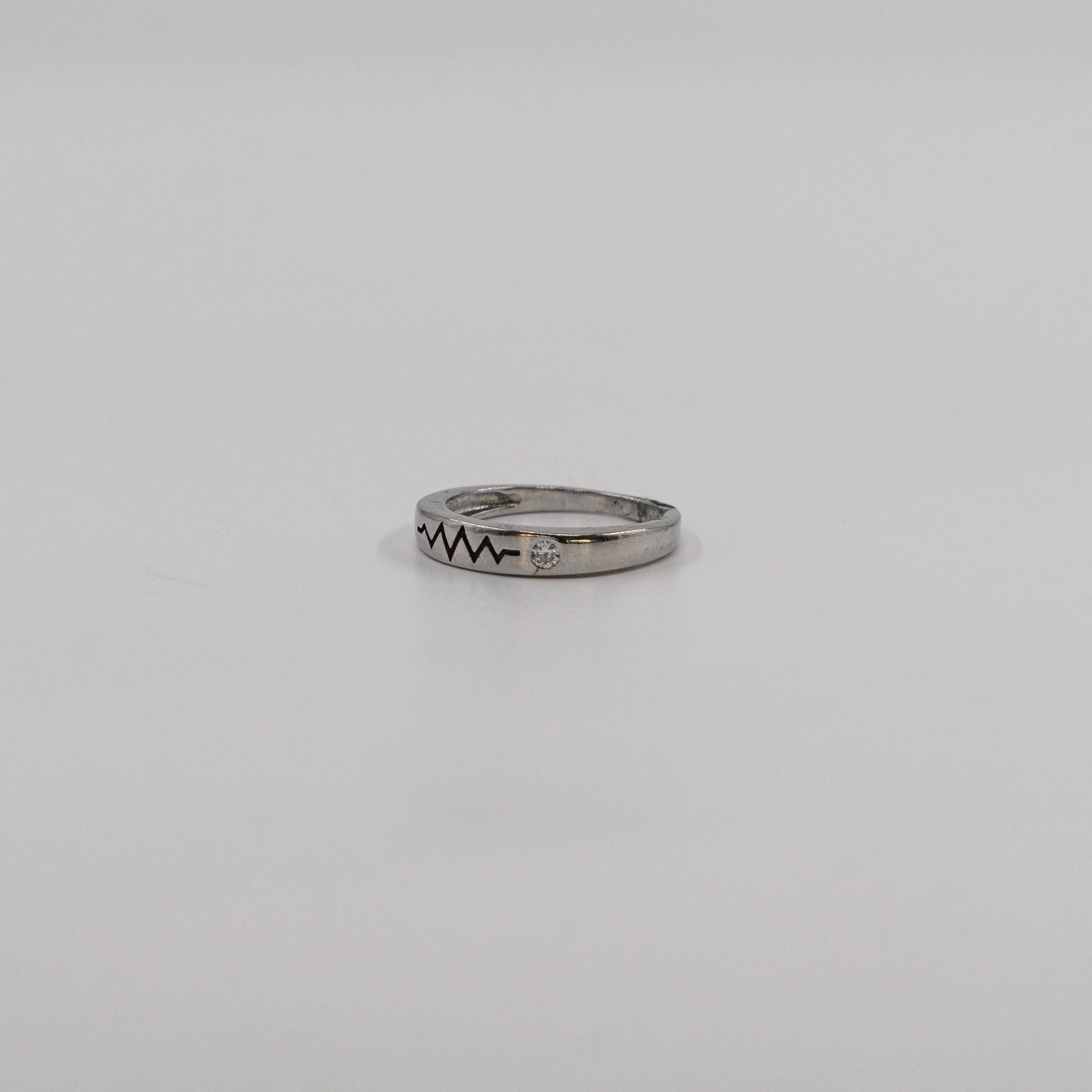 Zigzag Diamond Ring