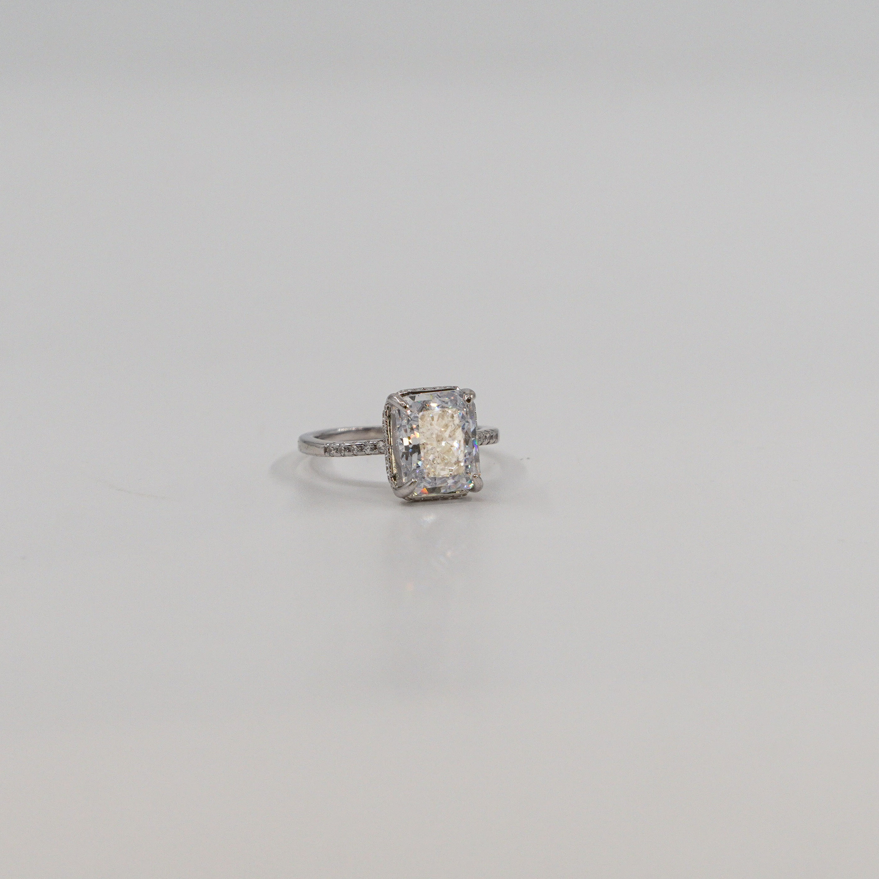 Cut CZ Ring