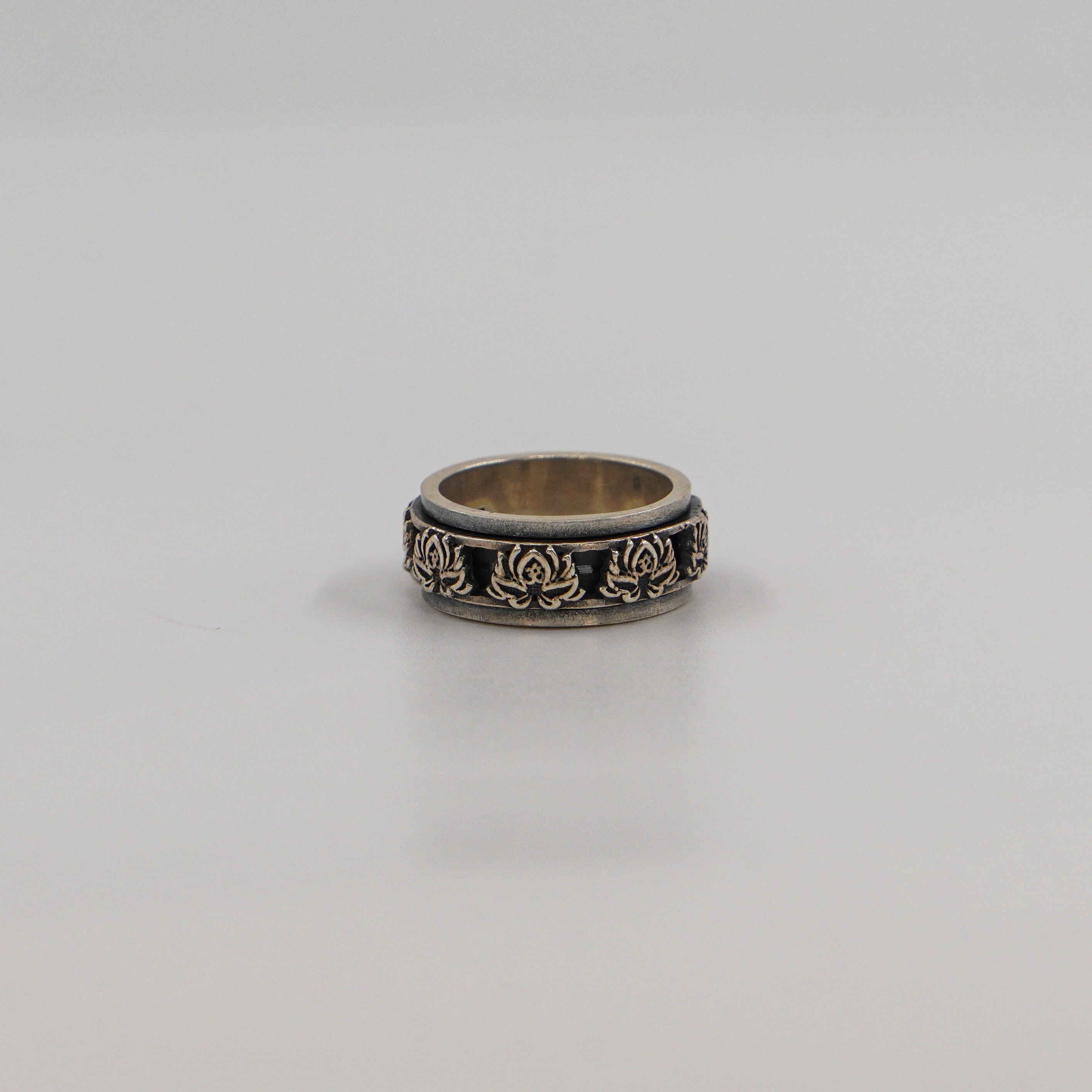 Raag Silver Jewellery Basheerbagh - Lotus Spinner Ring