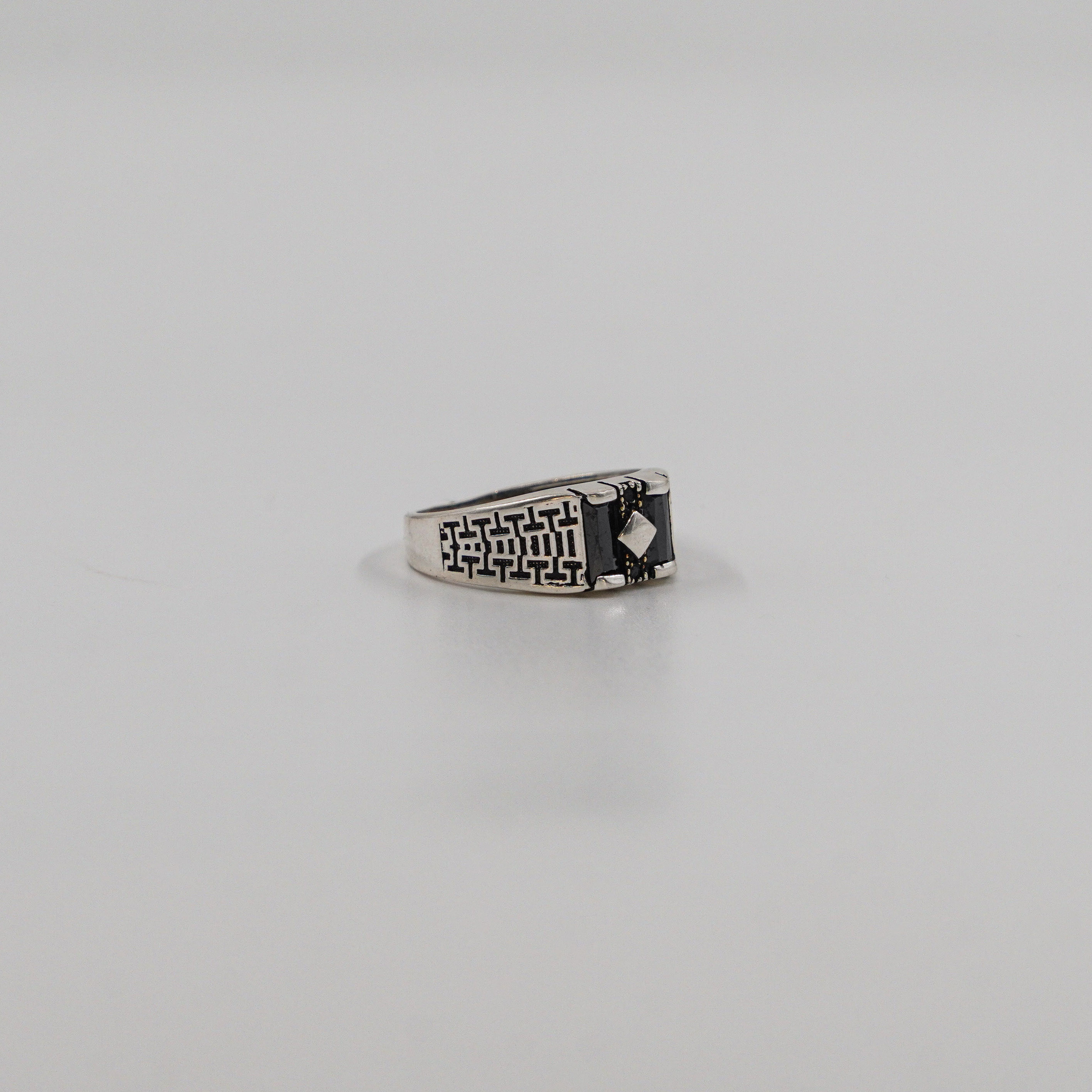 Raag Silver Jewellery Basheerbagh - Geometric Black Stone Ring