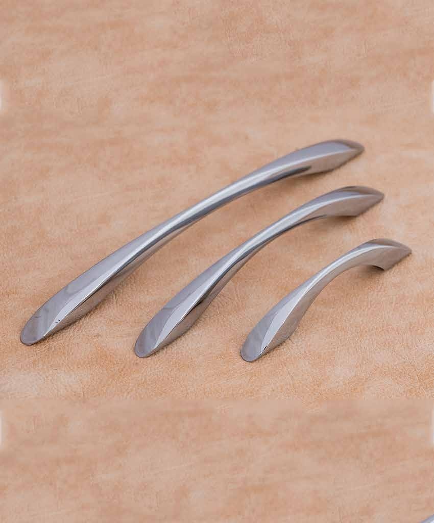 Sleek Chrome Cabinet Handle (96mm)