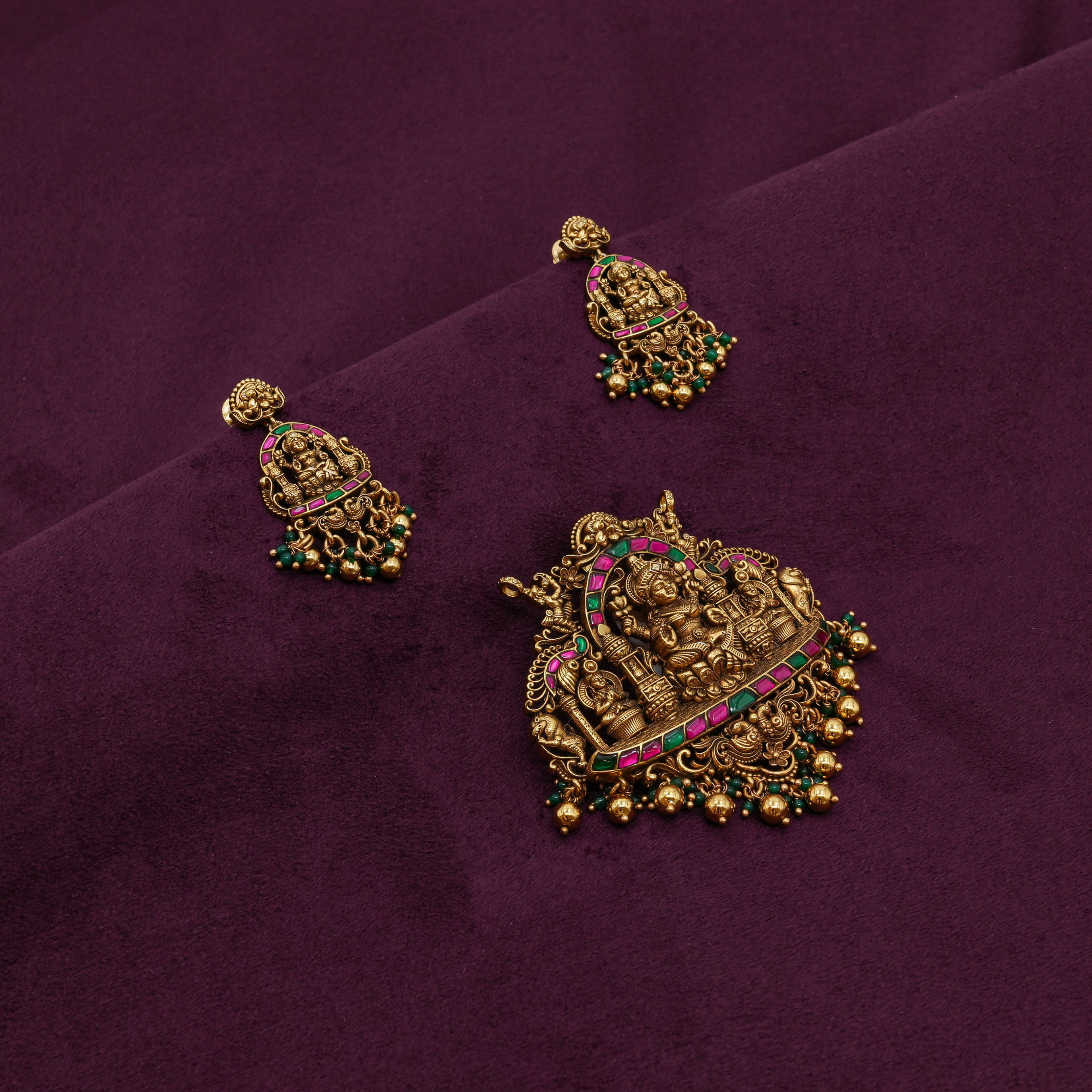 Pendant Sets