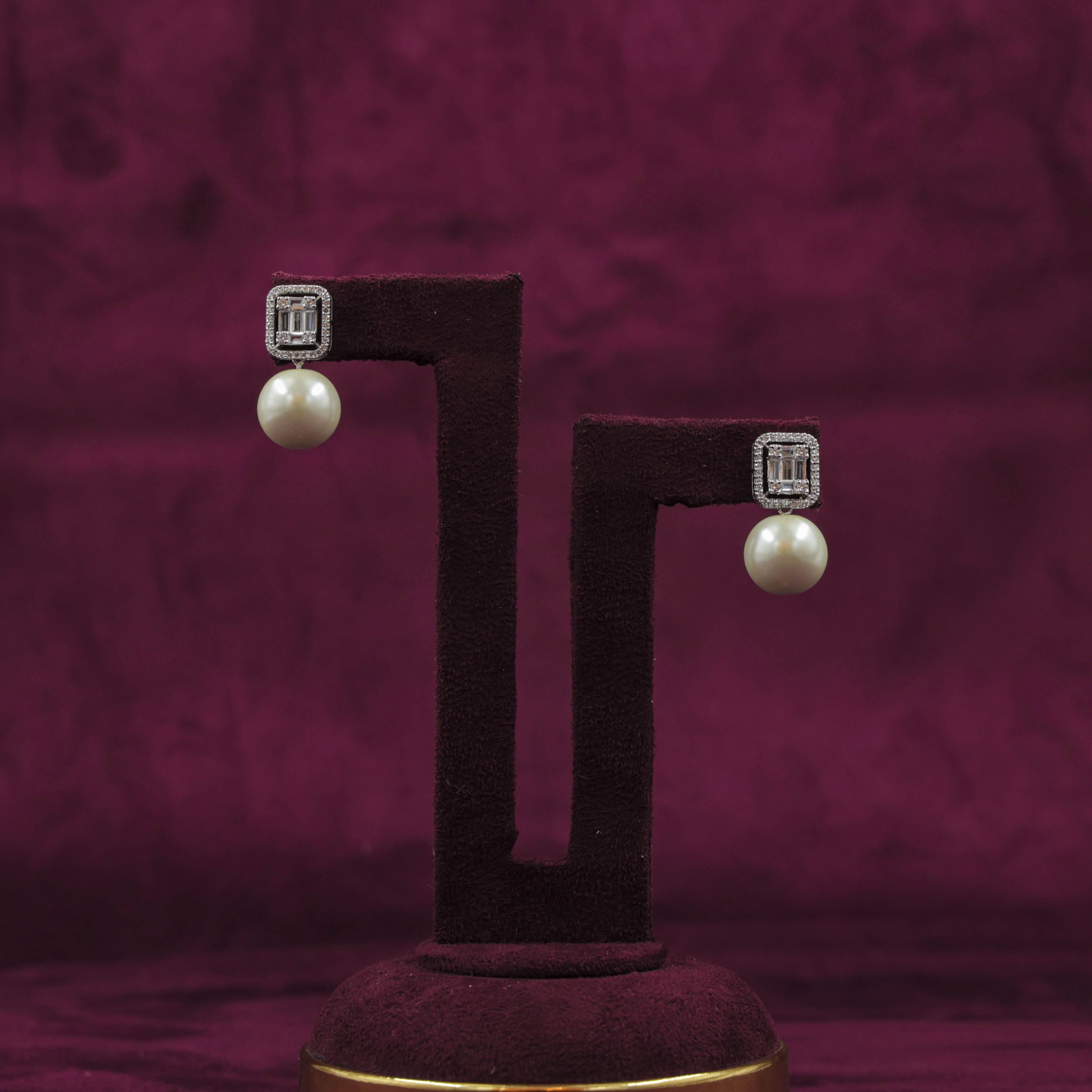 Saubhagya Jewellers - Pearl Drop Chandbali