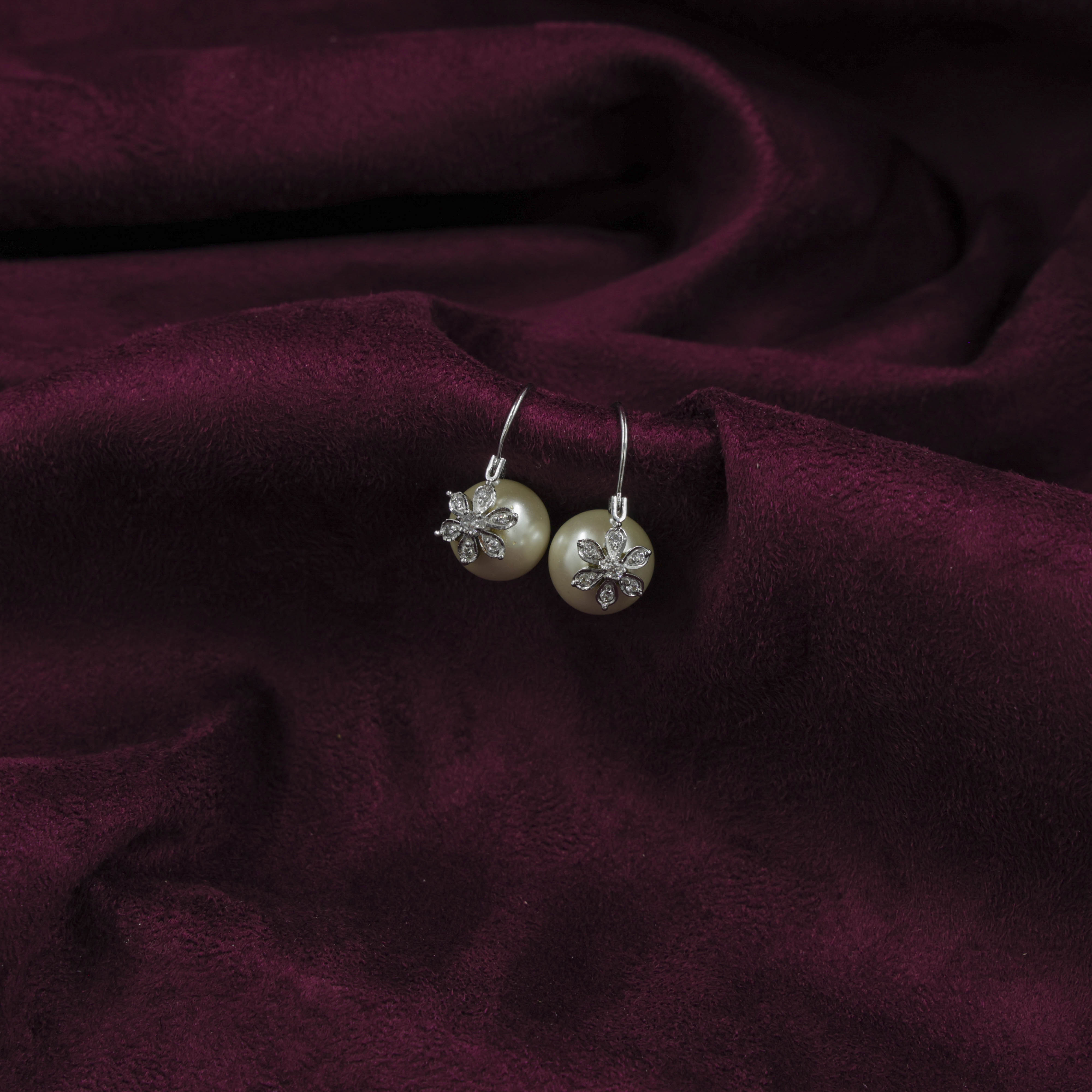 Saubhagya Jewellers - Pearl Flower Earrings