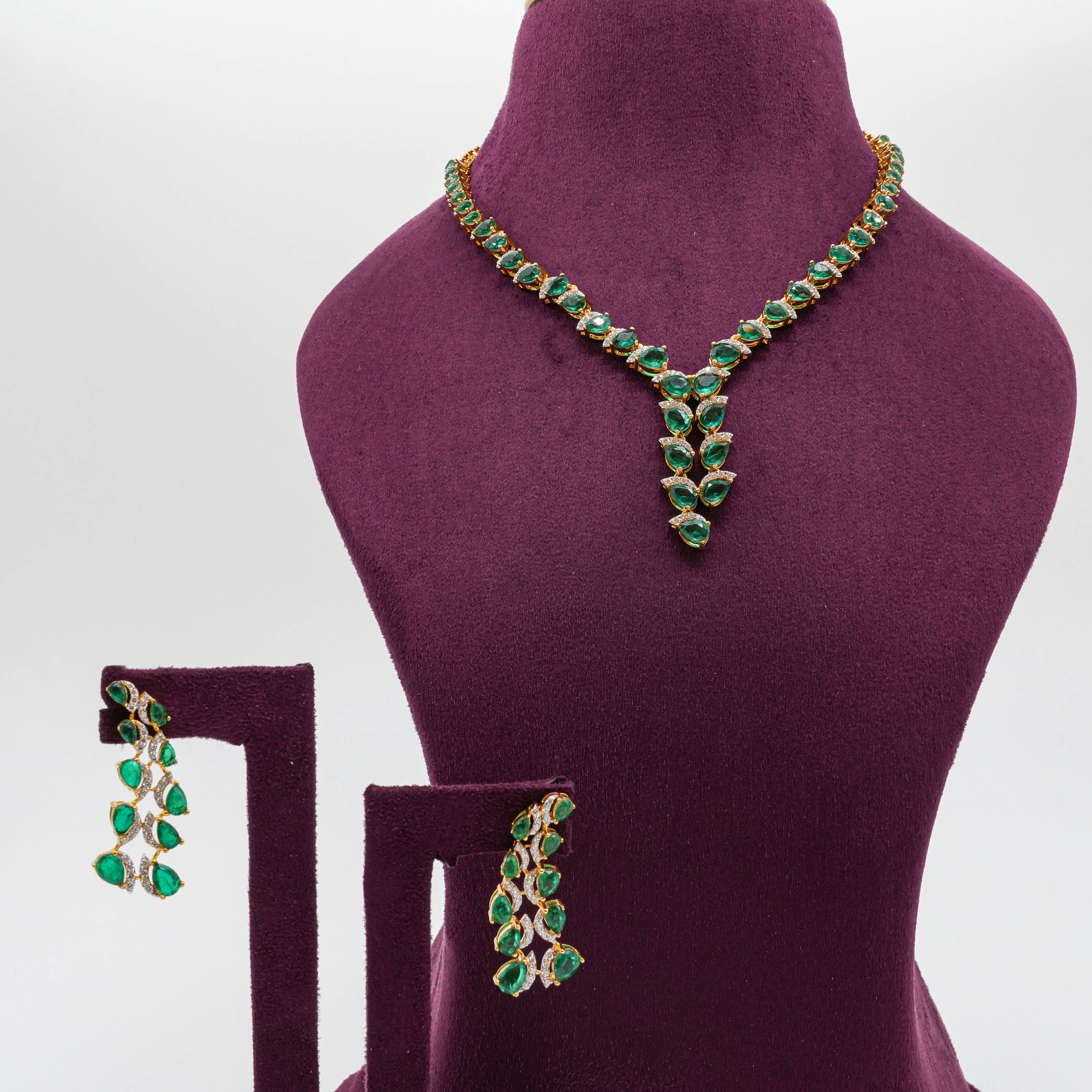 Pear Drop Necklace Set