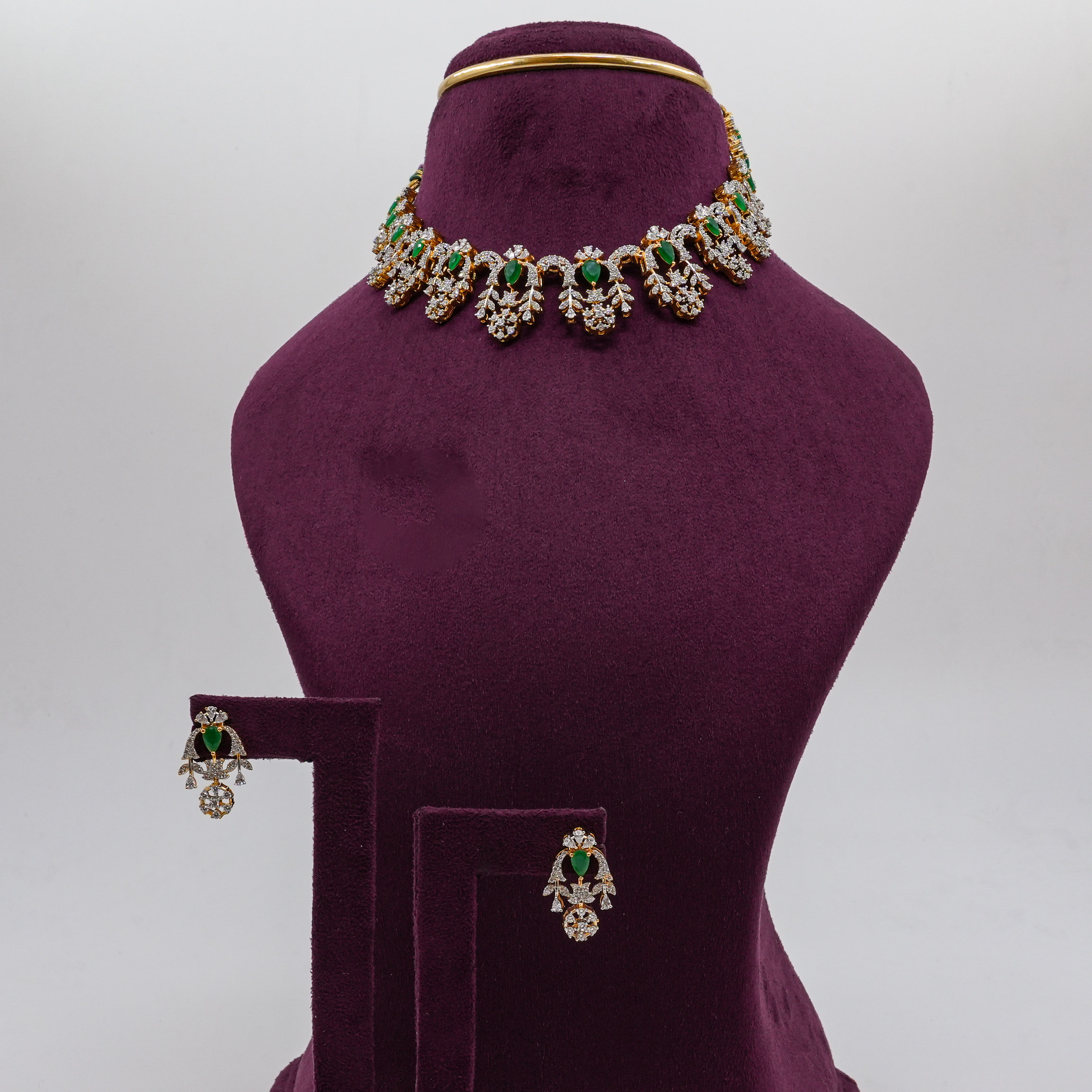 Saubhagya Jewellers - Leaf Necklace Set