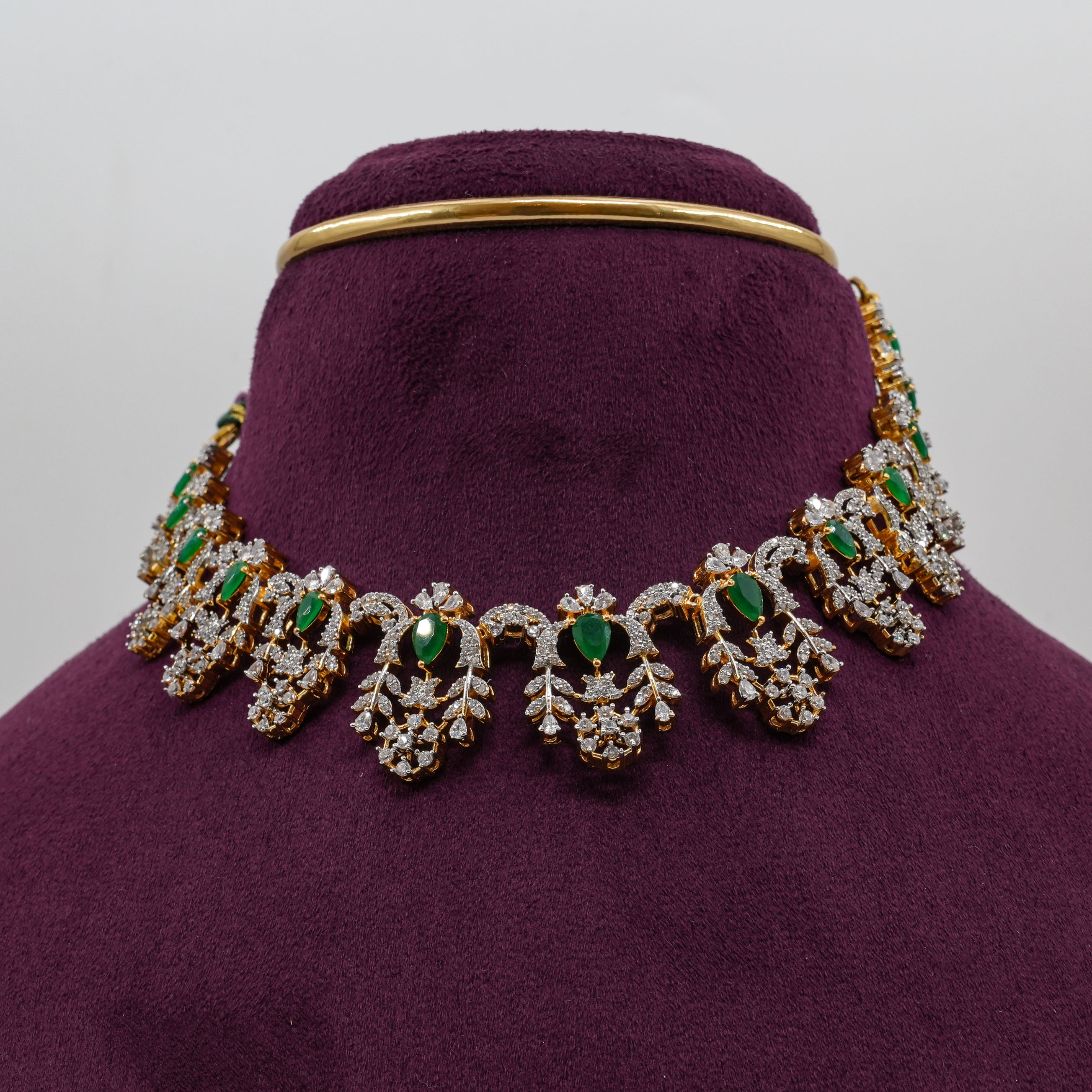 Saubhagya Jewellers - Leaf Necklace Set