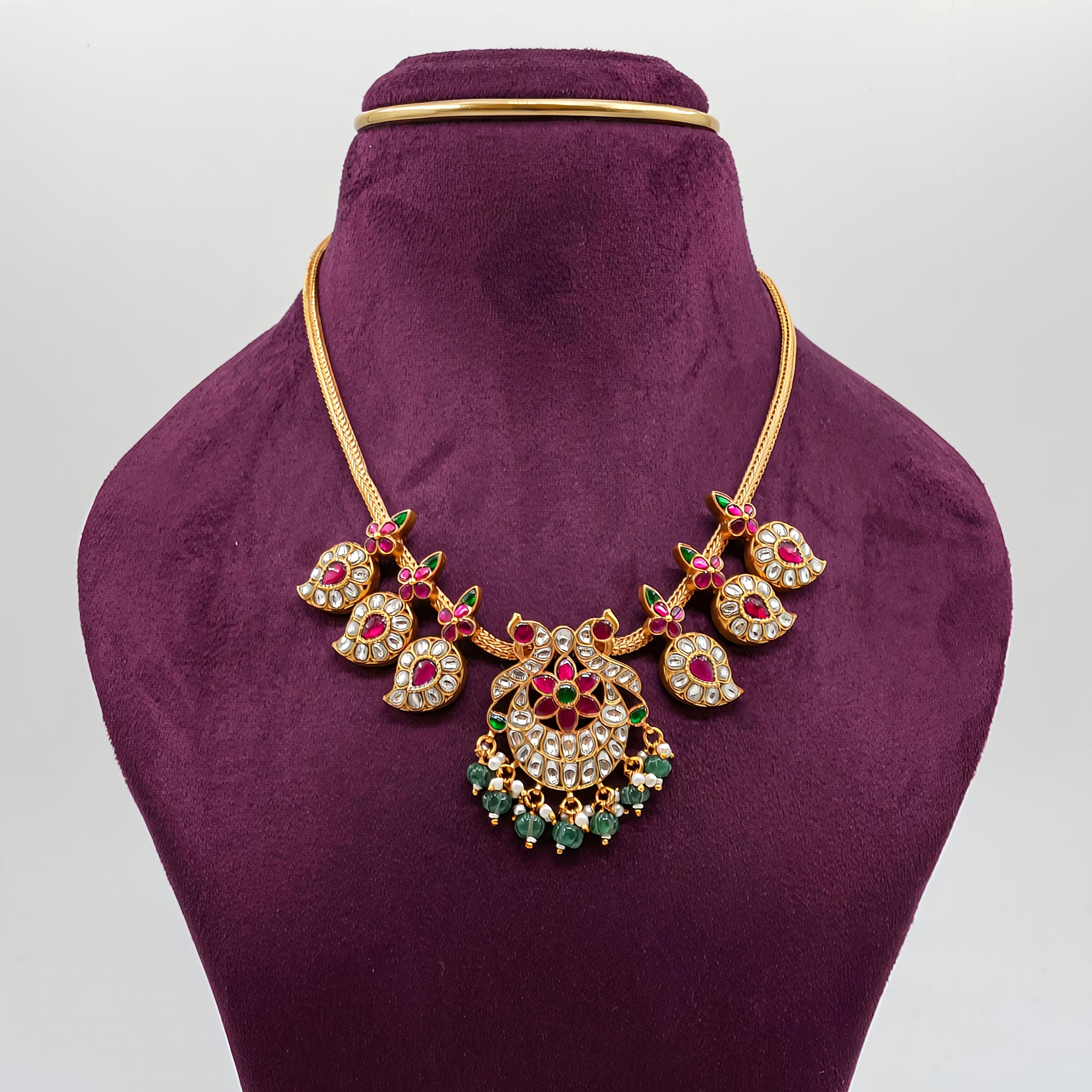 Saubhagya Jewellers - Floral Leaf Kundan Necklace