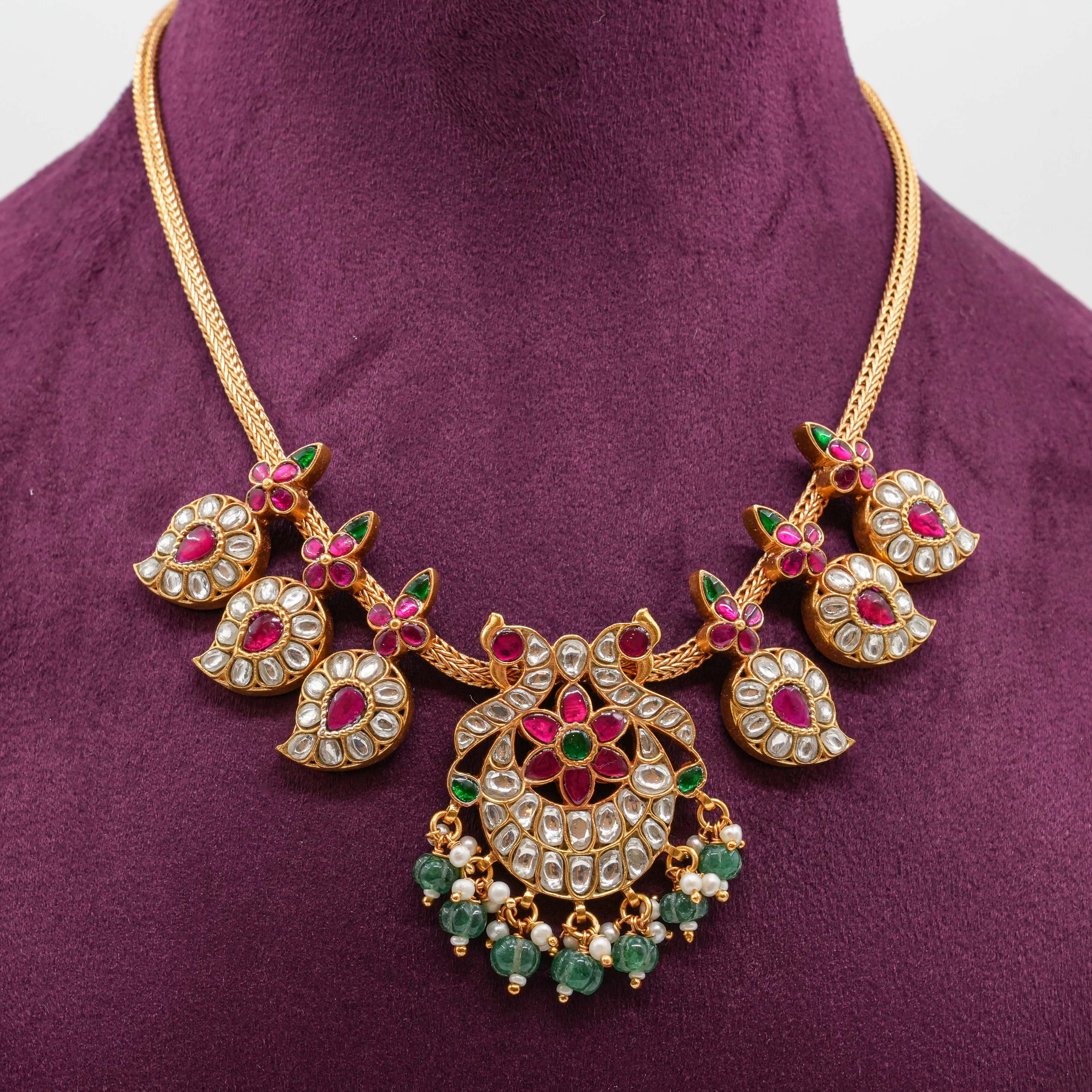 Saubhagya Jewellers - Floral Leaf Kundan Necklace
