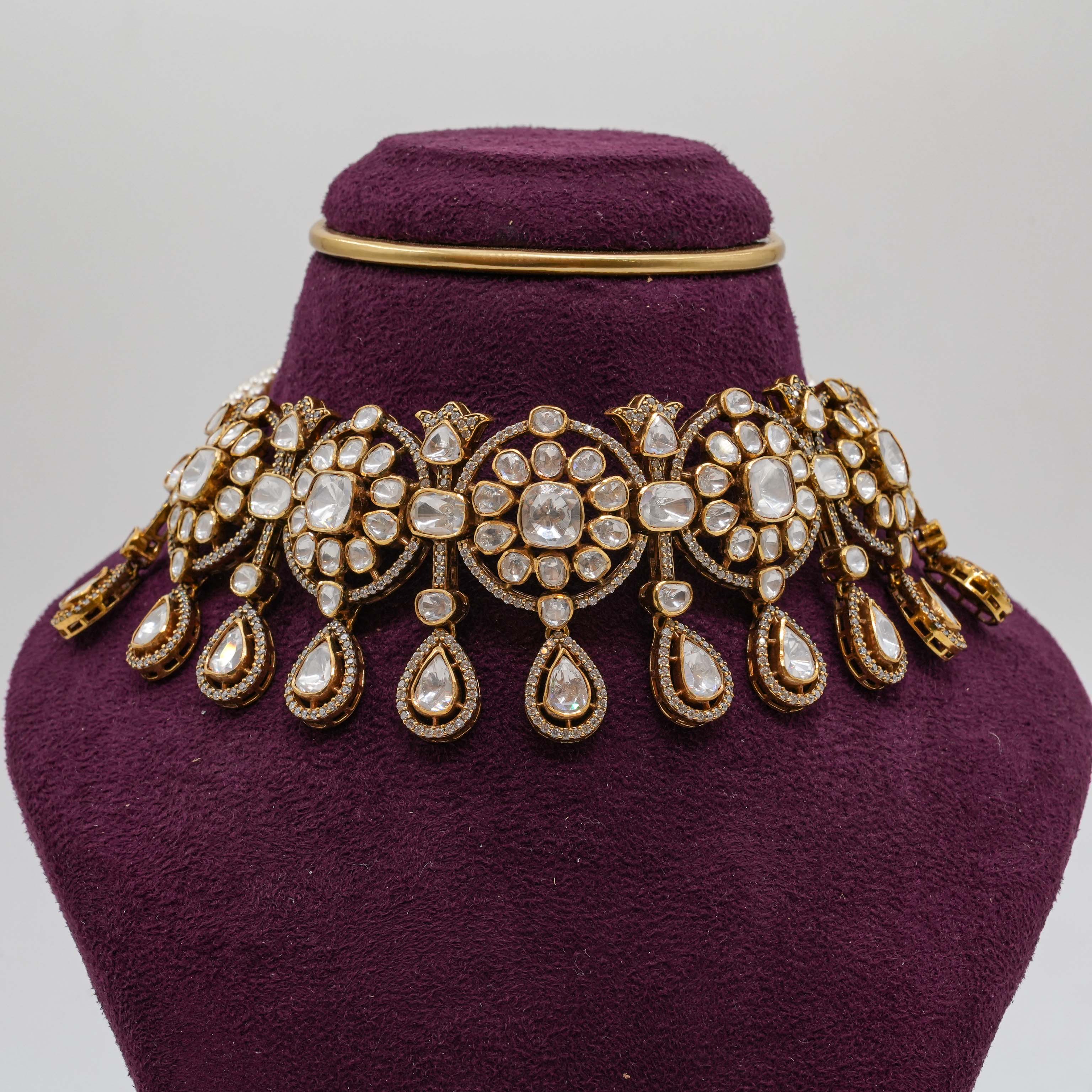 Saubhagya Jewellers - Kundan Pear Drop Choker