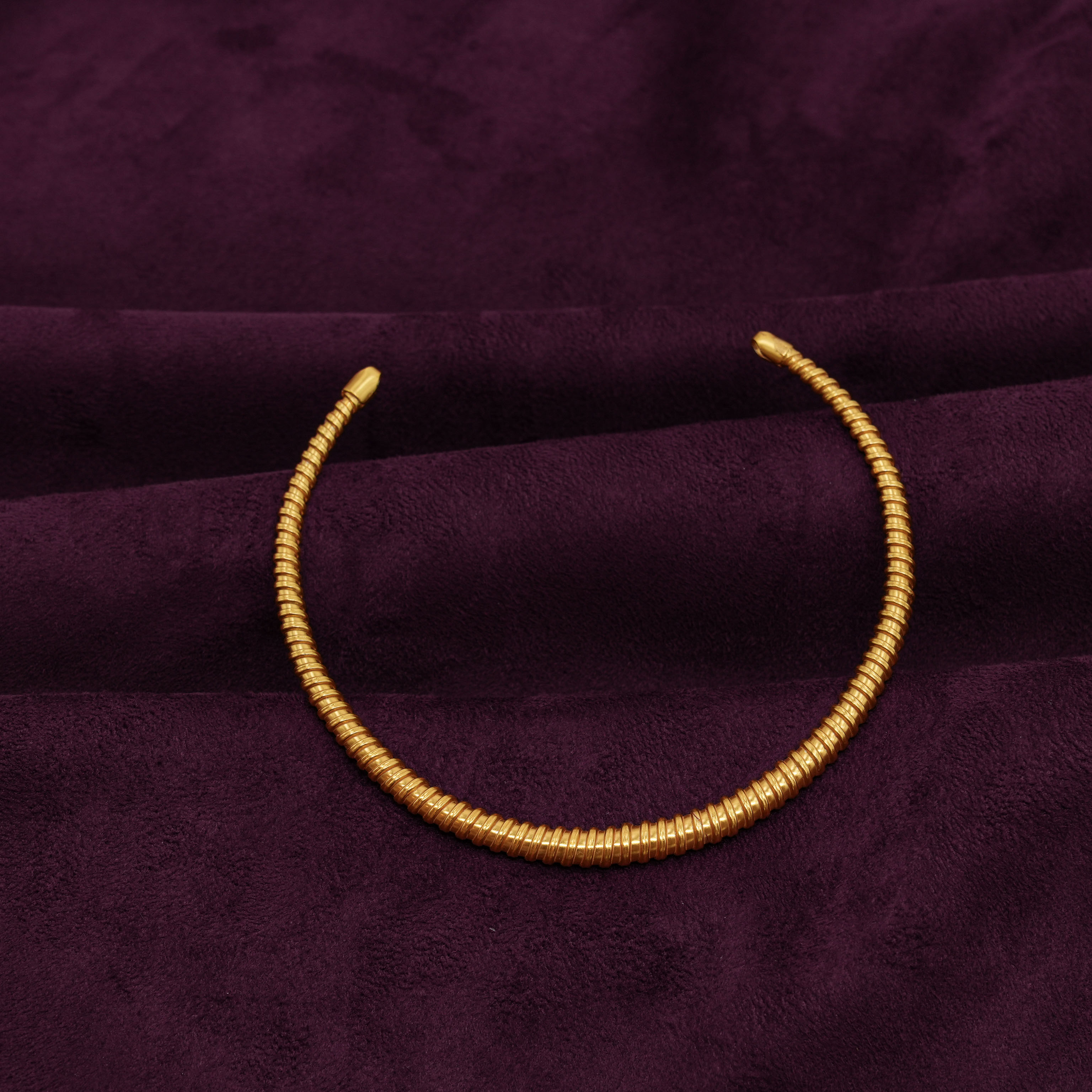 Gold Coiled Kada