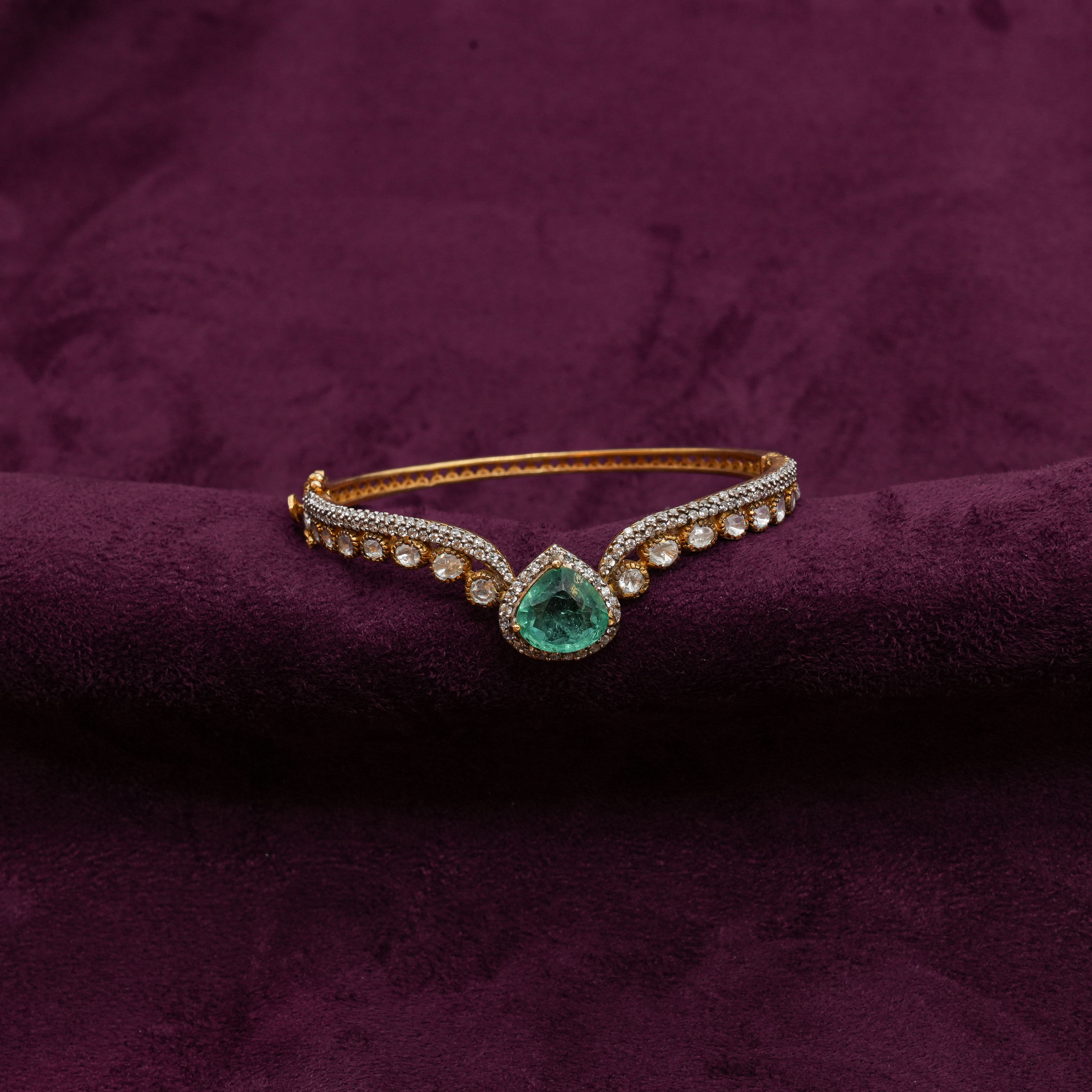 Saubhagya Jewellers - Emerald Polki Kada