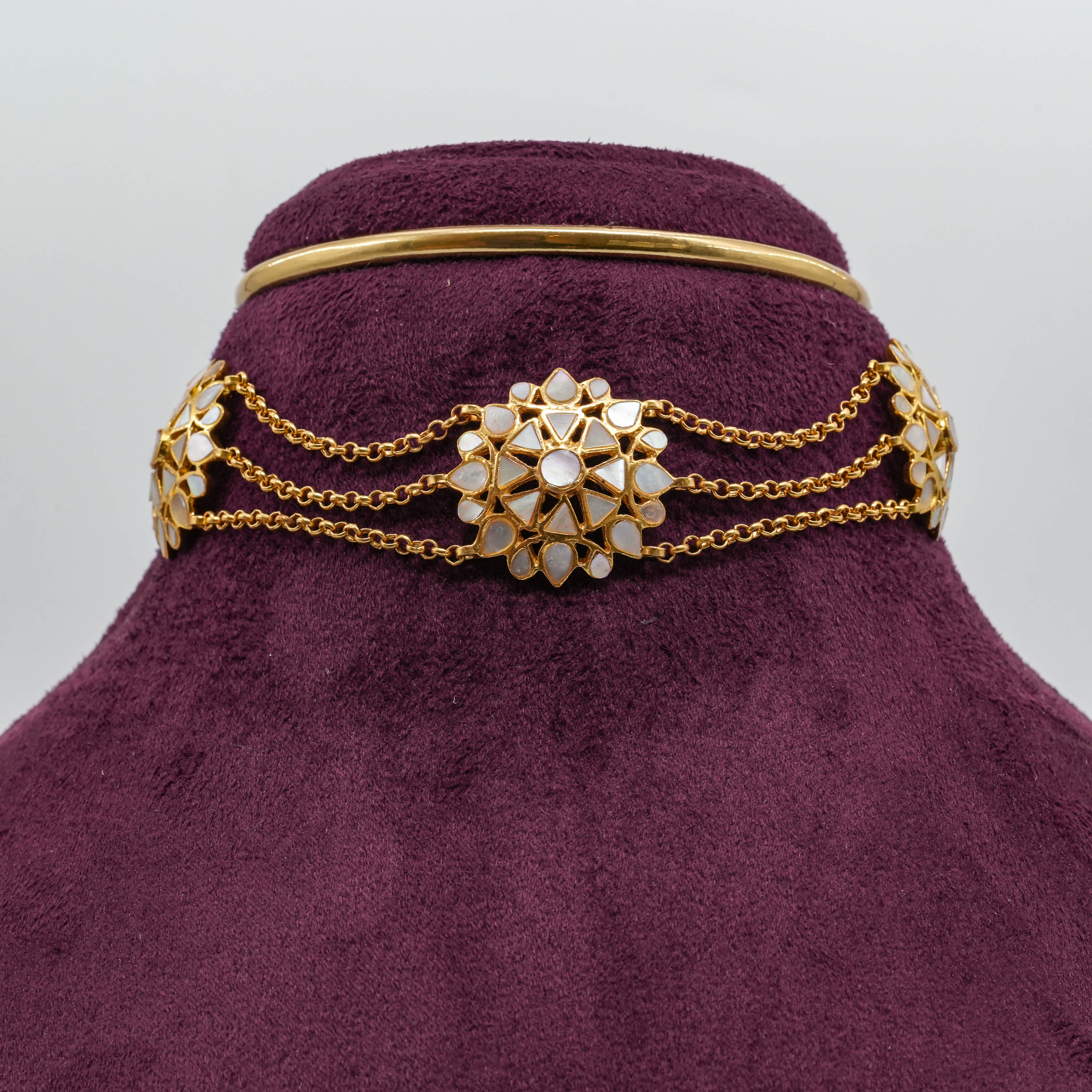 Saubhagya Jewellers - Mother of Pearl Star Choker