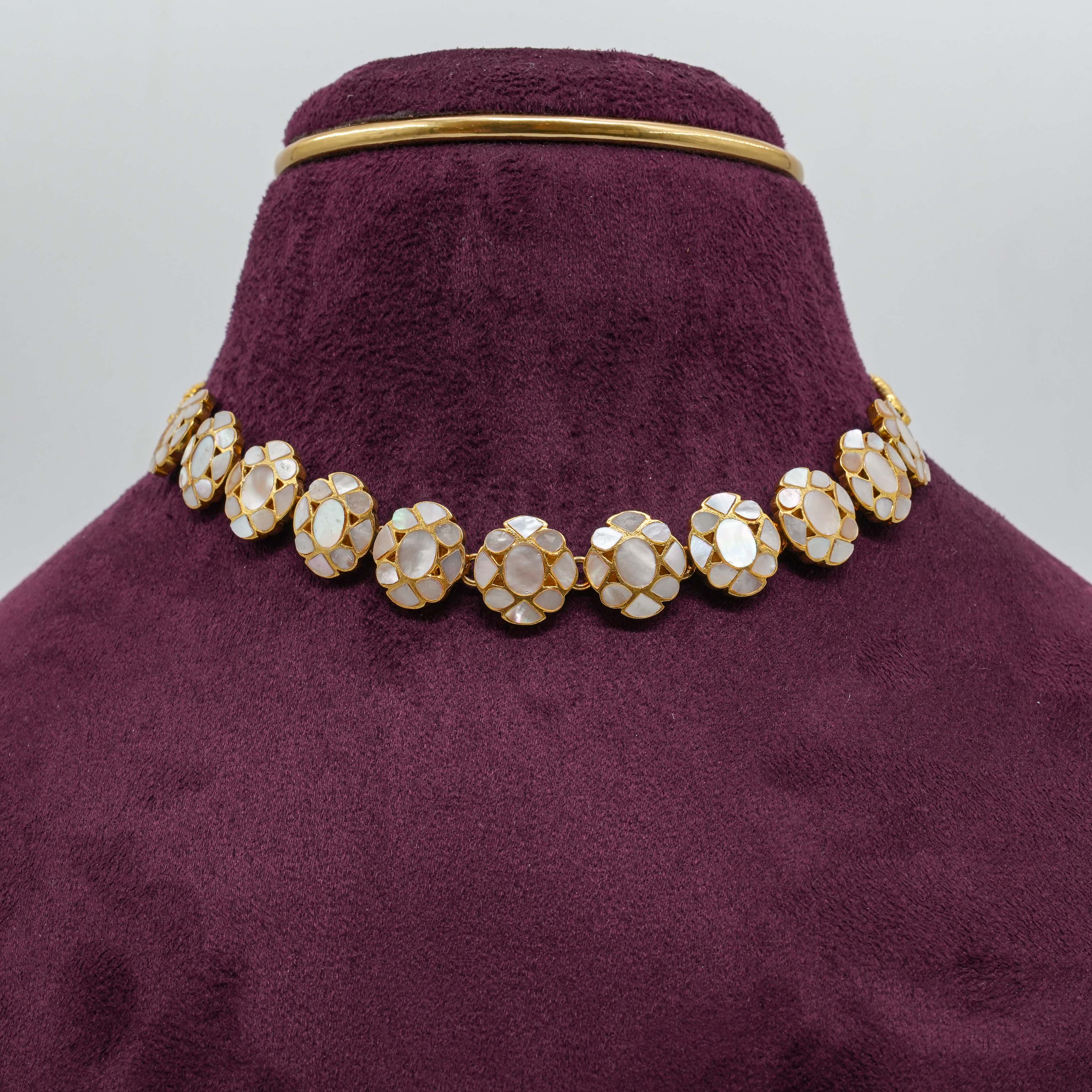 Saubhagya Jewellers - Mother of Pearl Flower Necklace
