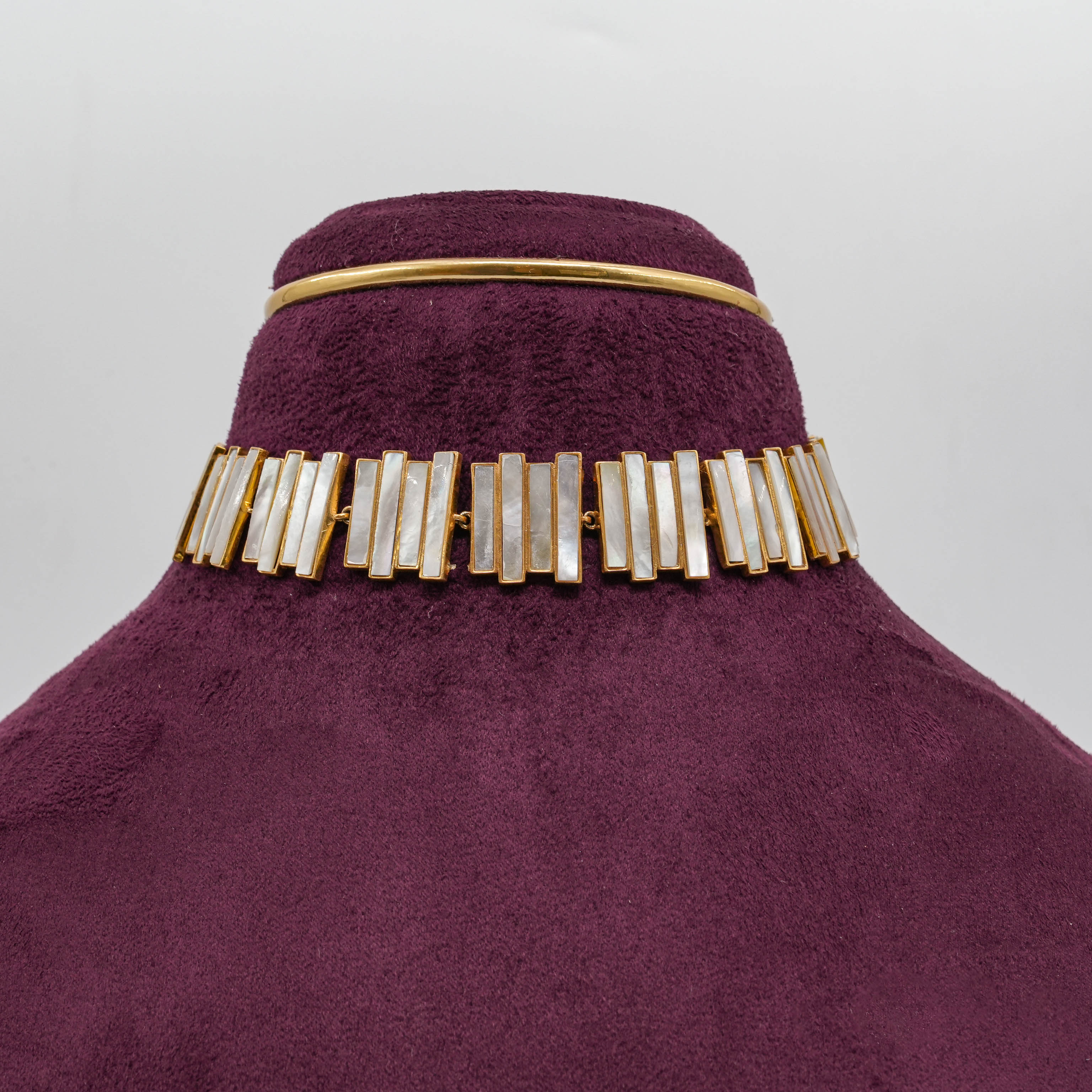 Saubhagya Jewellers - Mother of Pearl Bar Choker