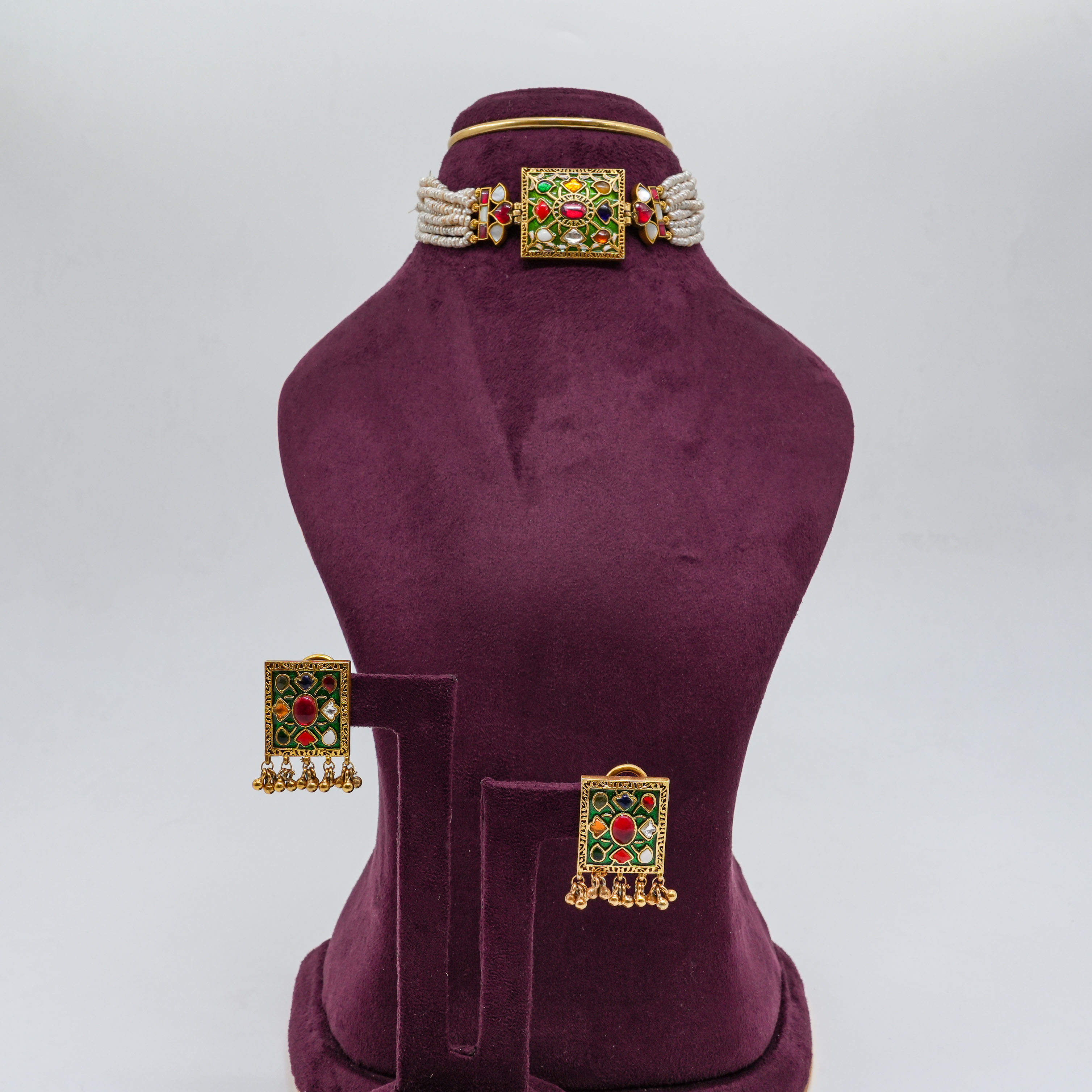Saubhagya Jewellers - Square Kundan Choker