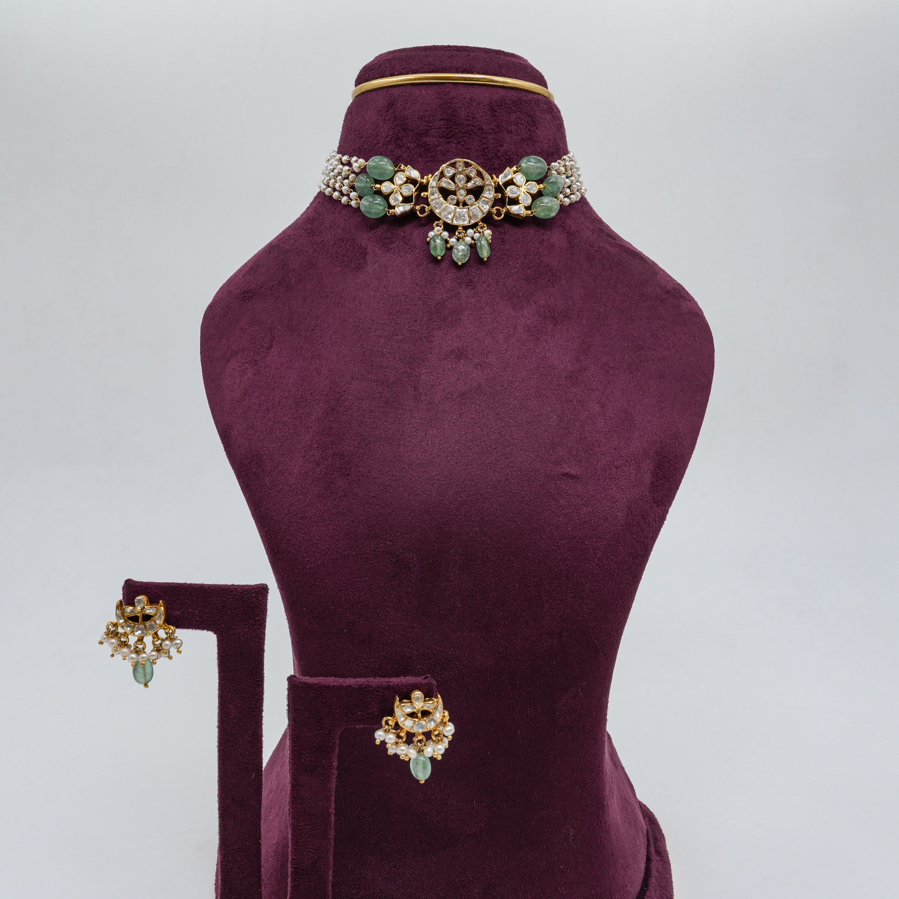 Saubhagya Jewellers - Emerald Pearl Choker