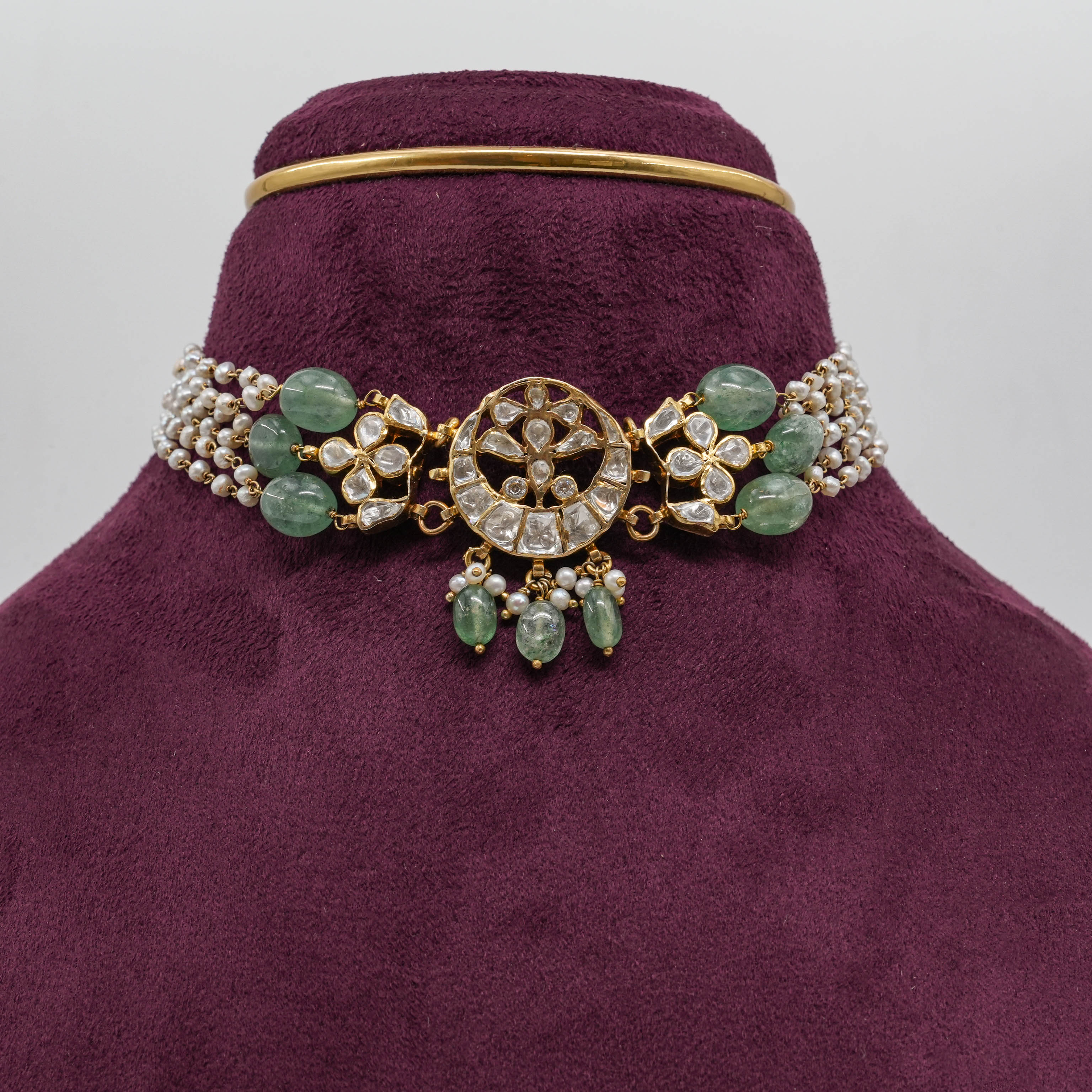Saubhagya Jewellers - Emerald Pearl Choker