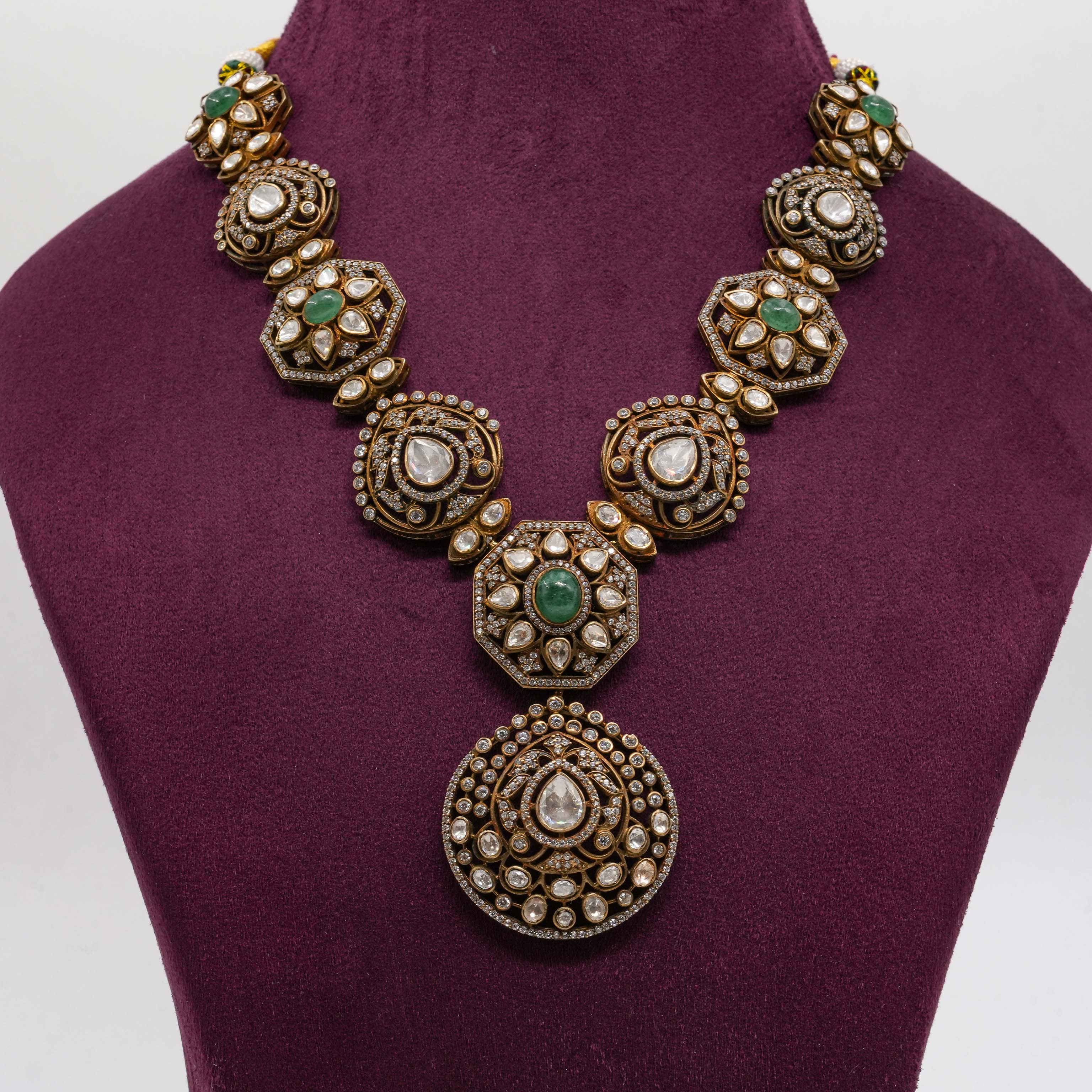 Saubhagya Jewellers - Emerald Flower Necklace