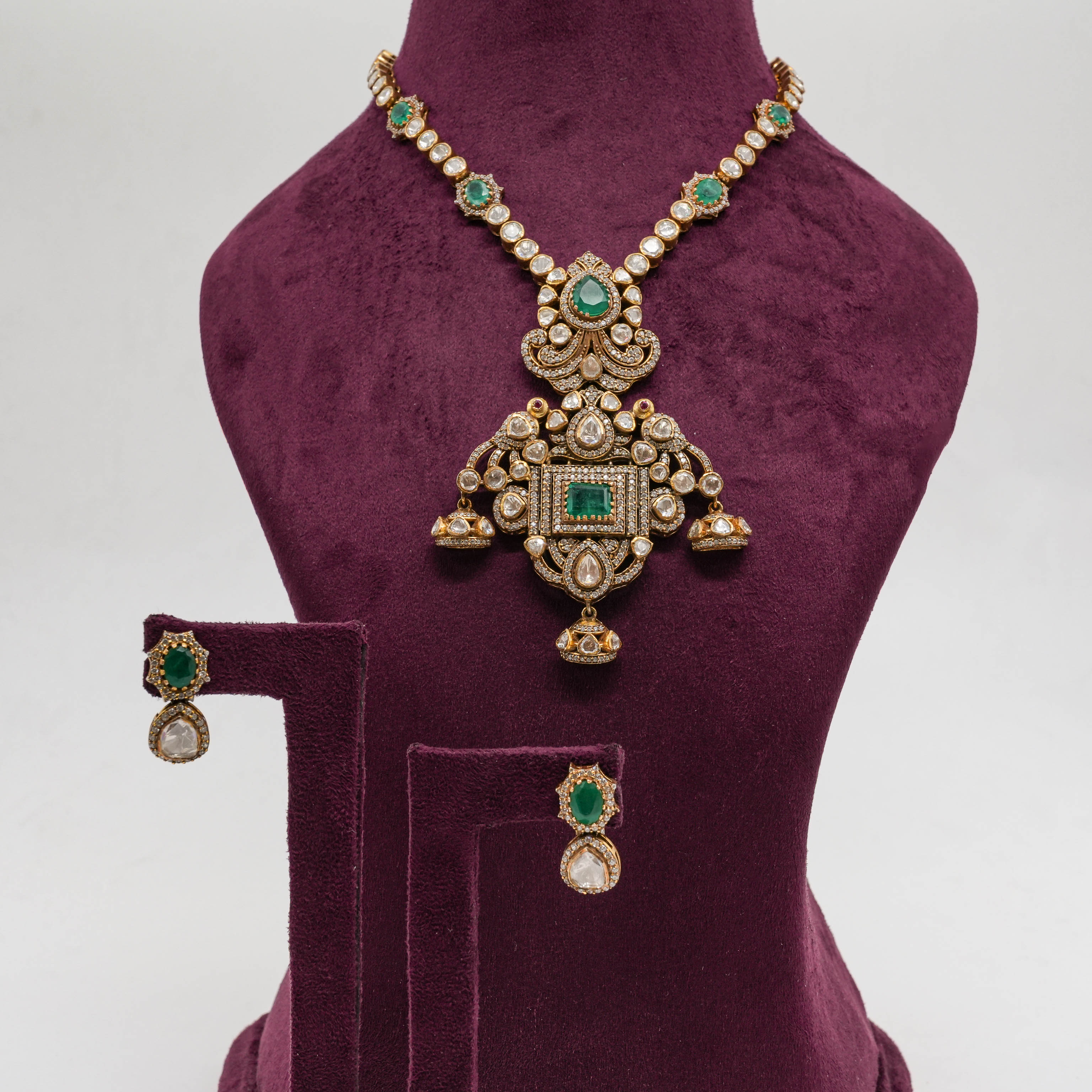 Saubhagya Jewellers - Emerald Studded Necklace Set