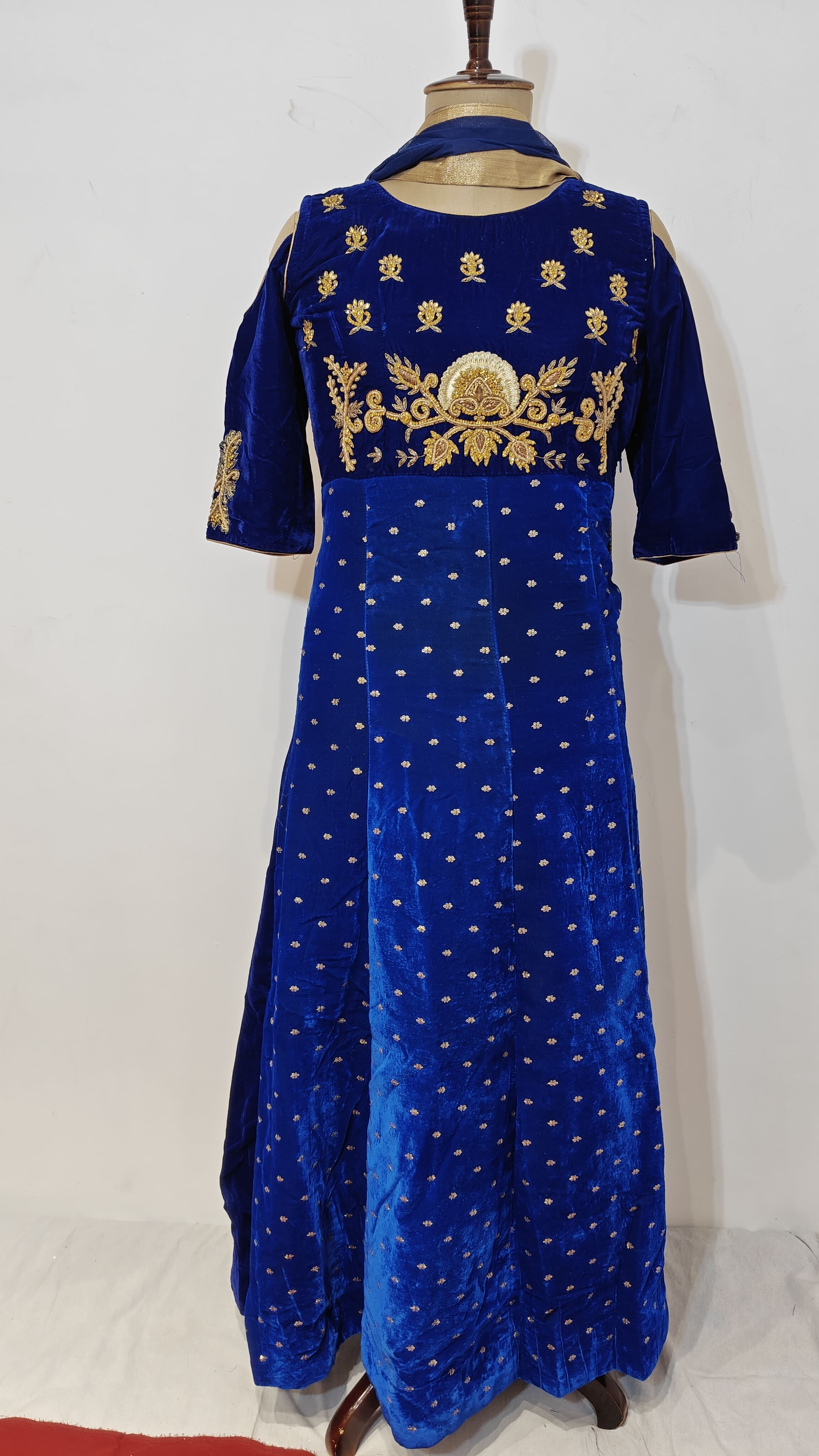 Shakti Brothers - Velvet Cloth Suit