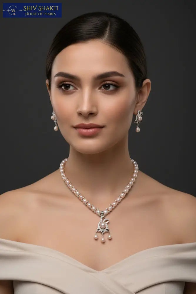 Shiv Shakti Pearls - Pearl Elegance Classic Necklace