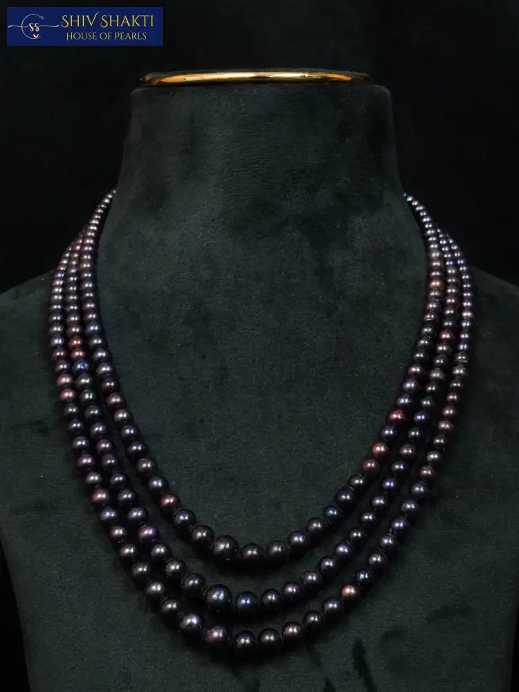 Shiv Shakti Pearls - 3 Line Black Pearl Grace