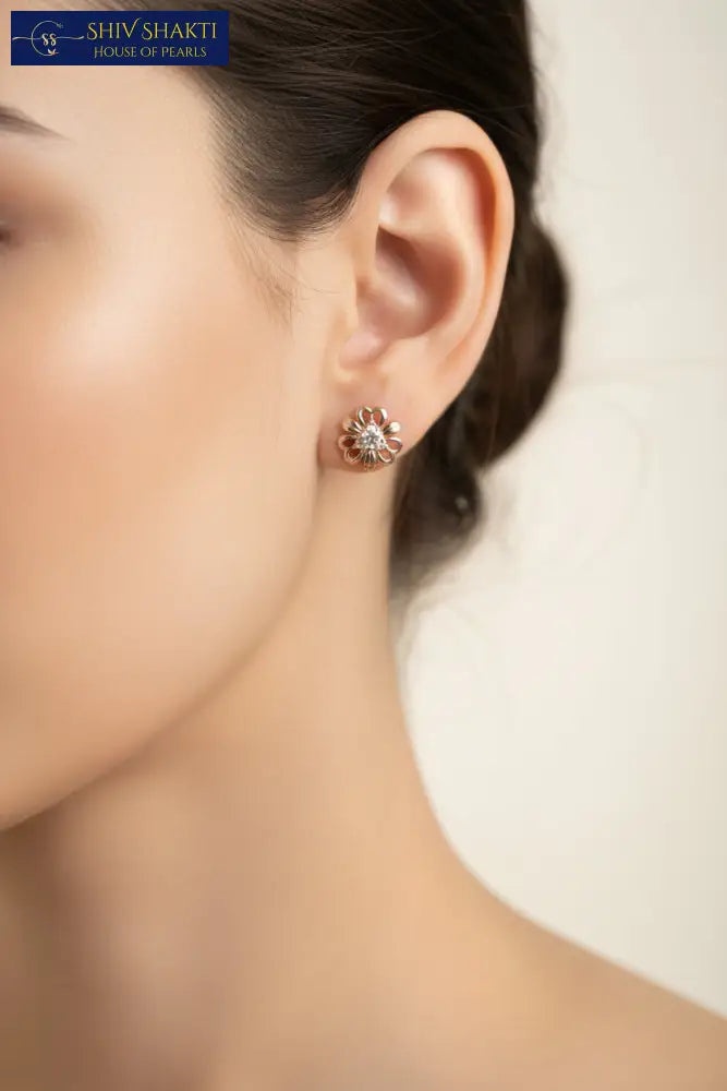 Shiv Shakti Pearls - Elegant Silver Flower