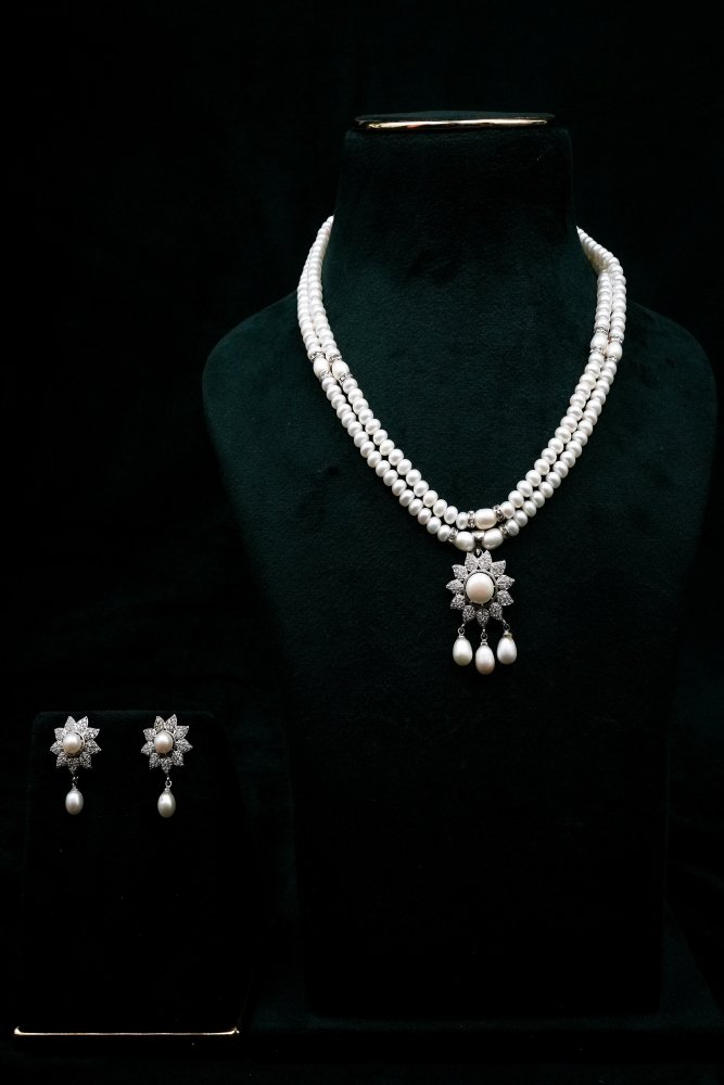 Pearl Pendant Set