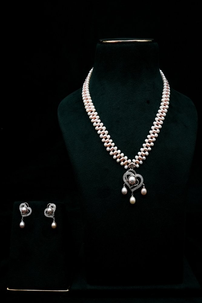 Pearl Heart Pendant Set