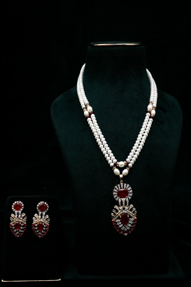 Pearl Necklace Set