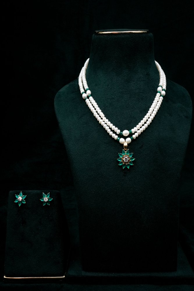 Pearl Emerald Necklace