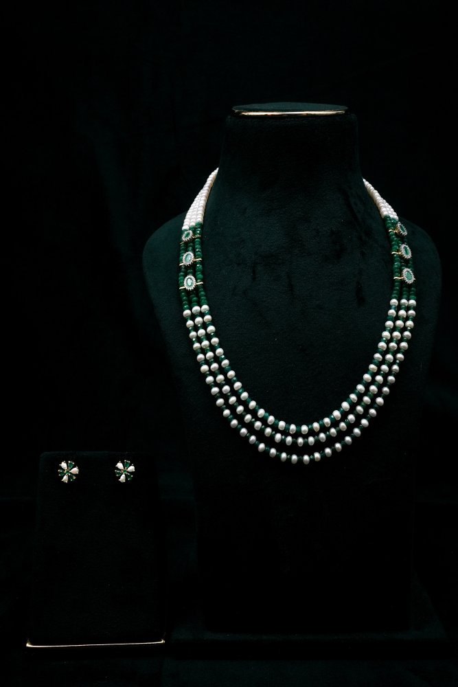 Emerald Pearl Necklace