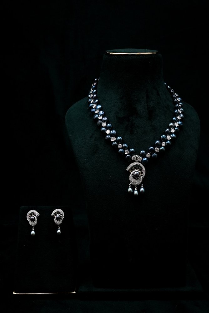 Pearl Drop Necklace Set