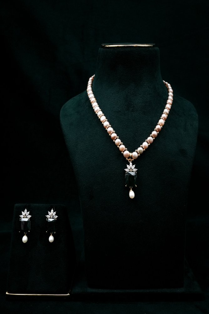 Pearl Drop Necklace Set