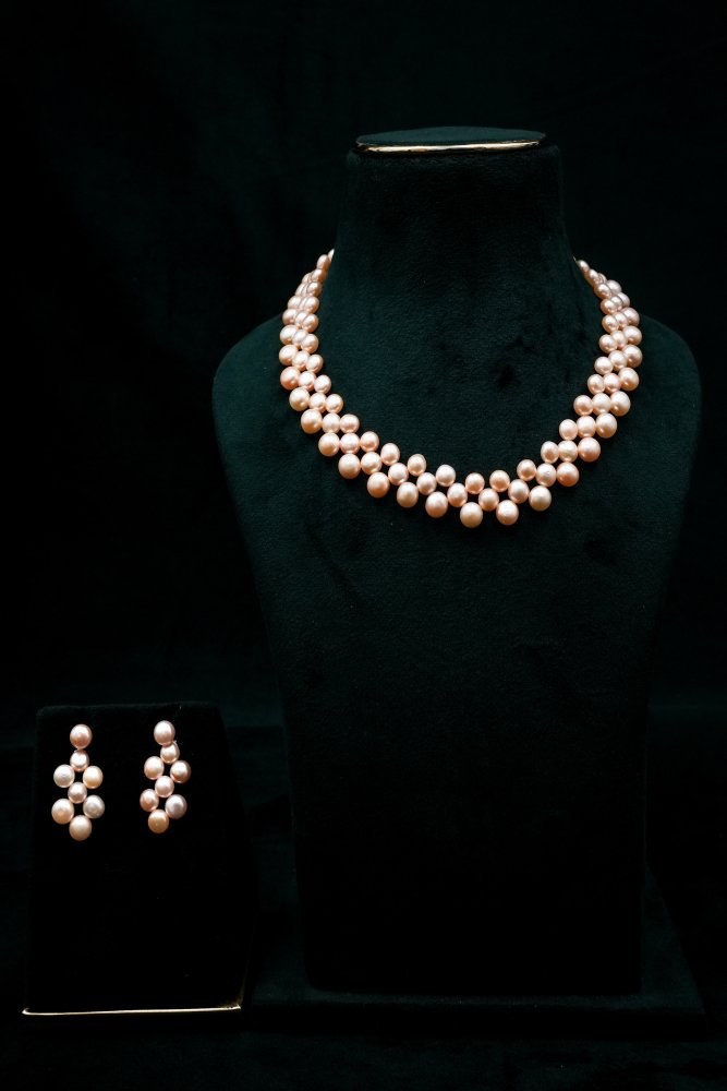 Peach Pearl Necklace