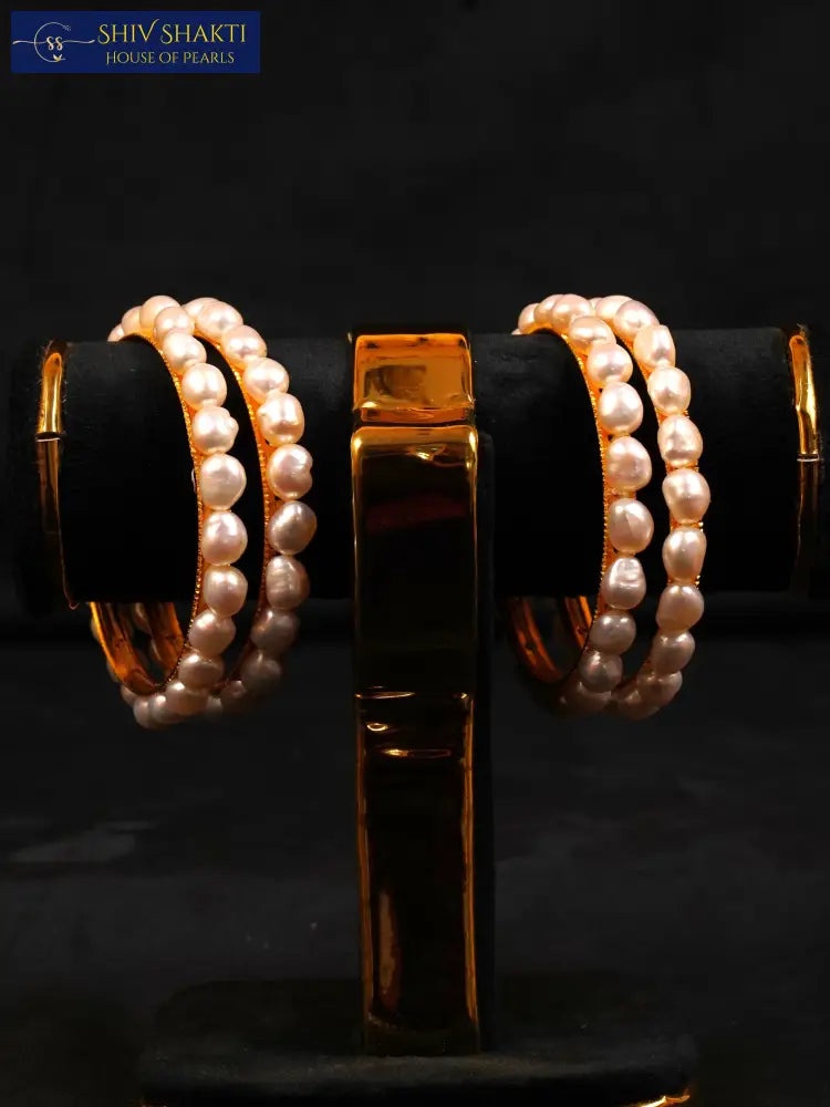 Shiv Shakti Pearls - Baroque Bangle